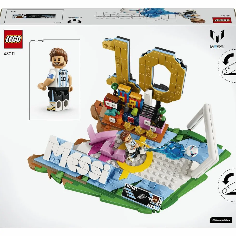 LEGO Editions Lionel Messi — piłkarskie momenty, zestaw klocków dla dzieci, piłkarska dekoracja z kolekcjonerską płytką i minifigurką, sportowy prezent dla chłopców i dziewczynek od 10 lat 43011