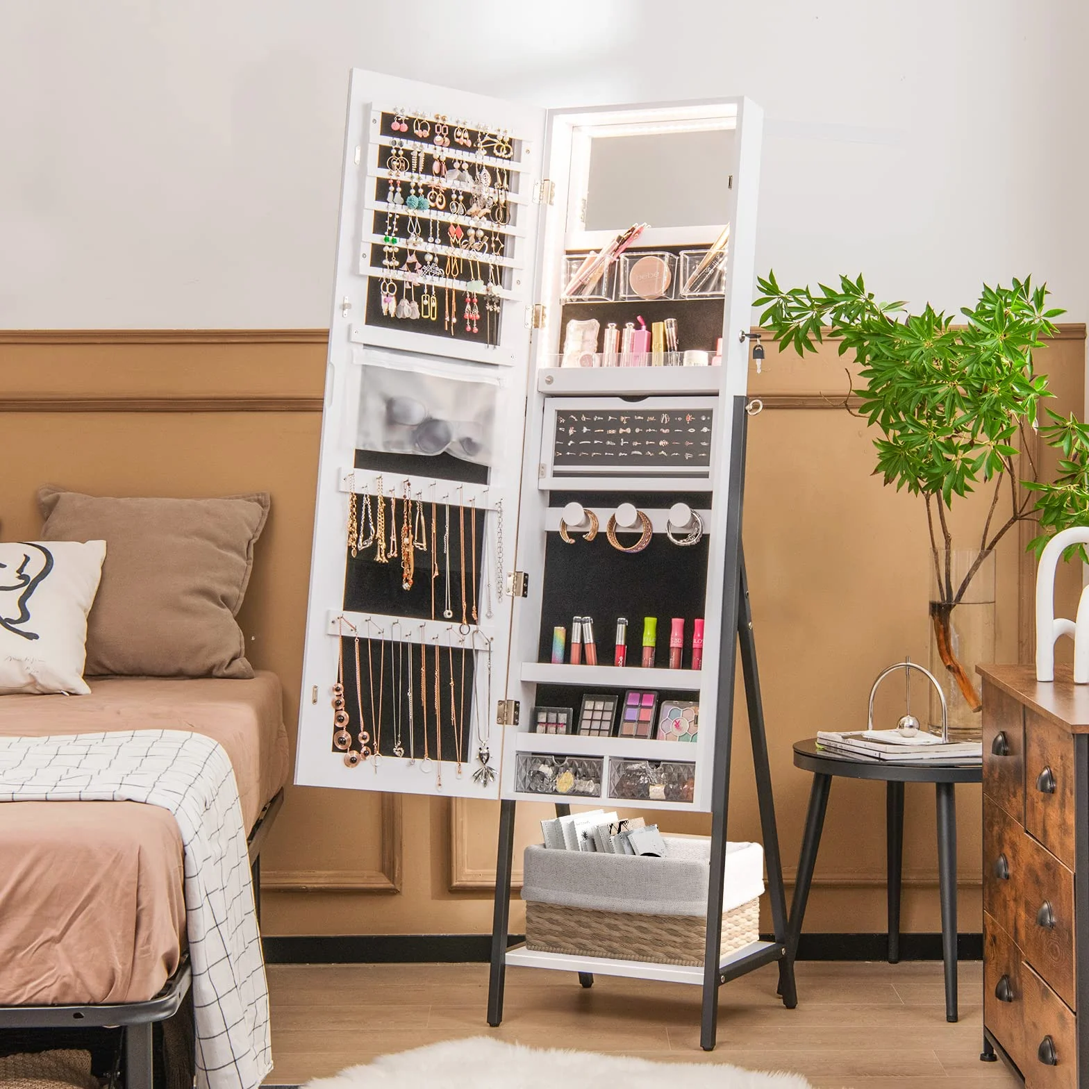 GOPLUS Szafka na biżuterię z lustrem, szafka z lustrem 2 w 1, z regulowanym oświetleniem LED, wolnostojące lusterko na biżuterię z półką, biała