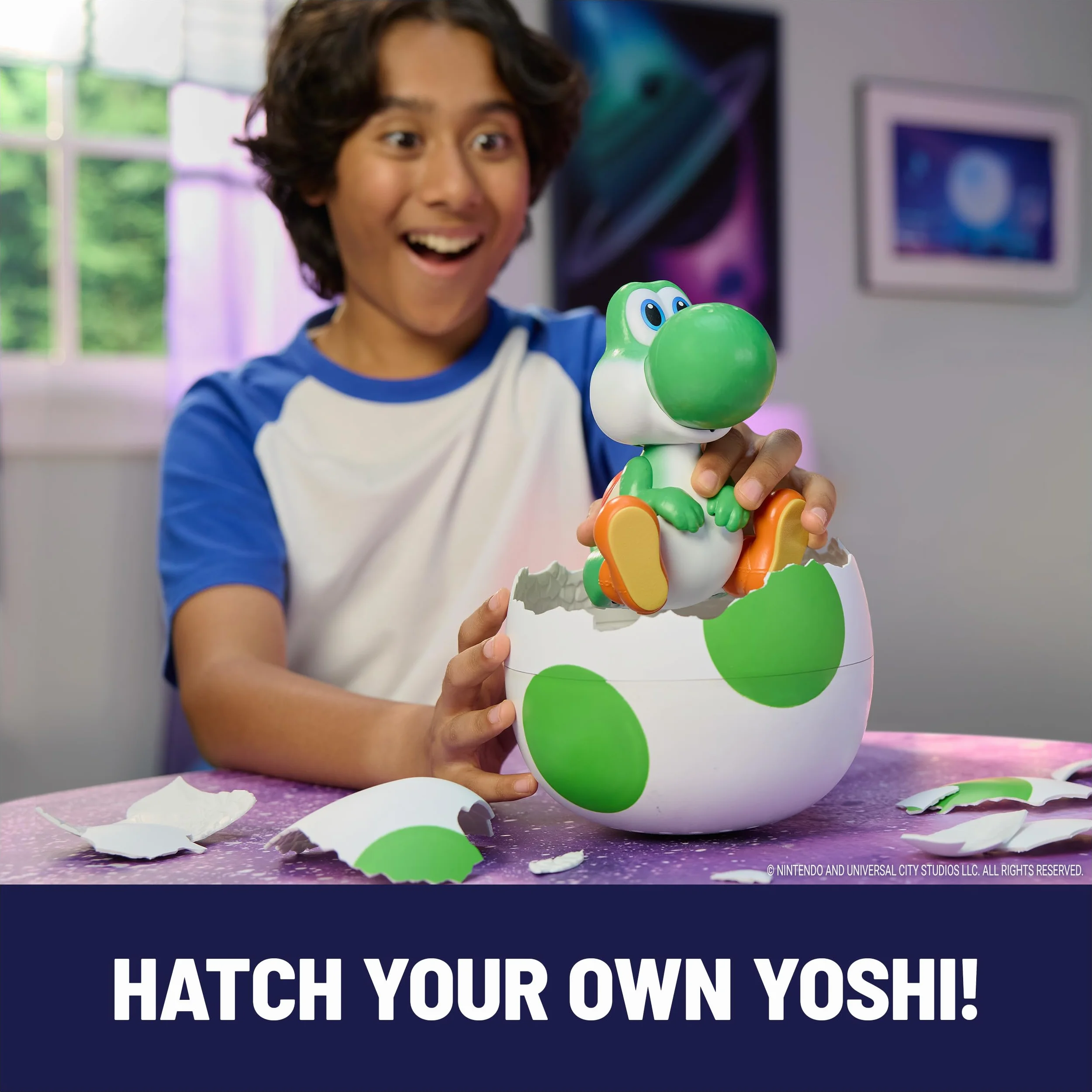 Hatchin' Yoshi from The Super Mario Galaxy Movie, interactive Yoshi Egg Action Figure with Sounds, Ages 4 & Up, Batteries included