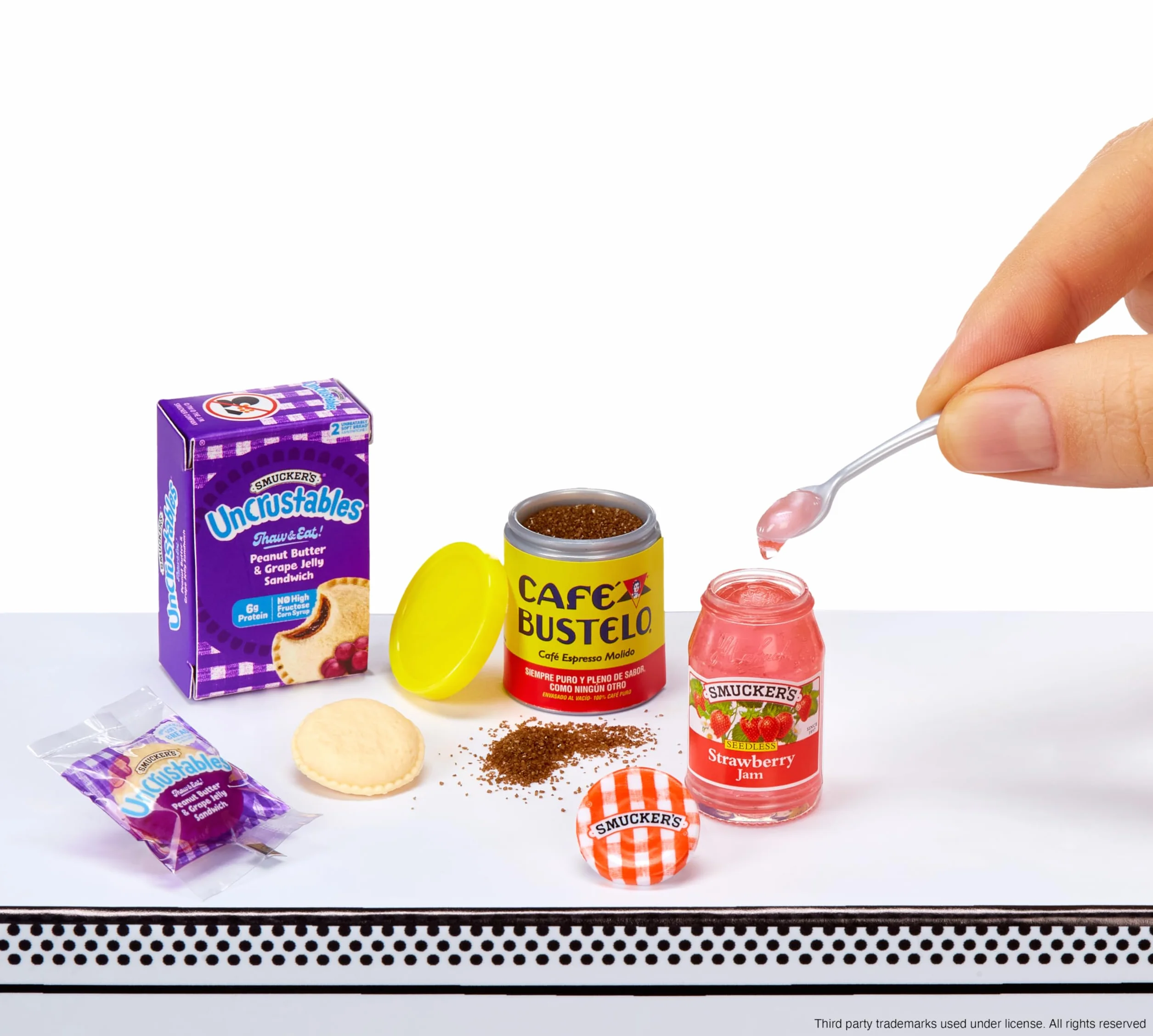 MGA's Miniverse Real Brands - Mini Przedmioty Kolekcjonerskie, Repliki Żywności, Marki Żywności, Niejadalne - dla Kolekcjonerów w Wieku 8+ Lat