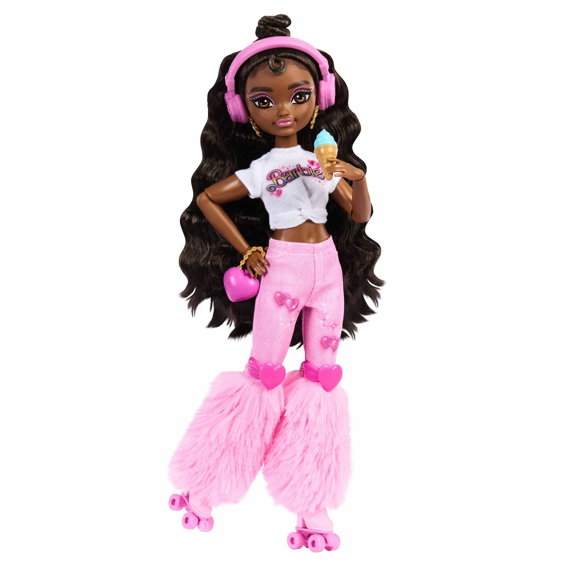 Barbie Dream Besties Lalka Brooklyn na wrotkach do ustawiania w różnych pozach, z ciemnobrązowymi włosami, wrotkami i akcesoriami z motywem muzyki, JFX97