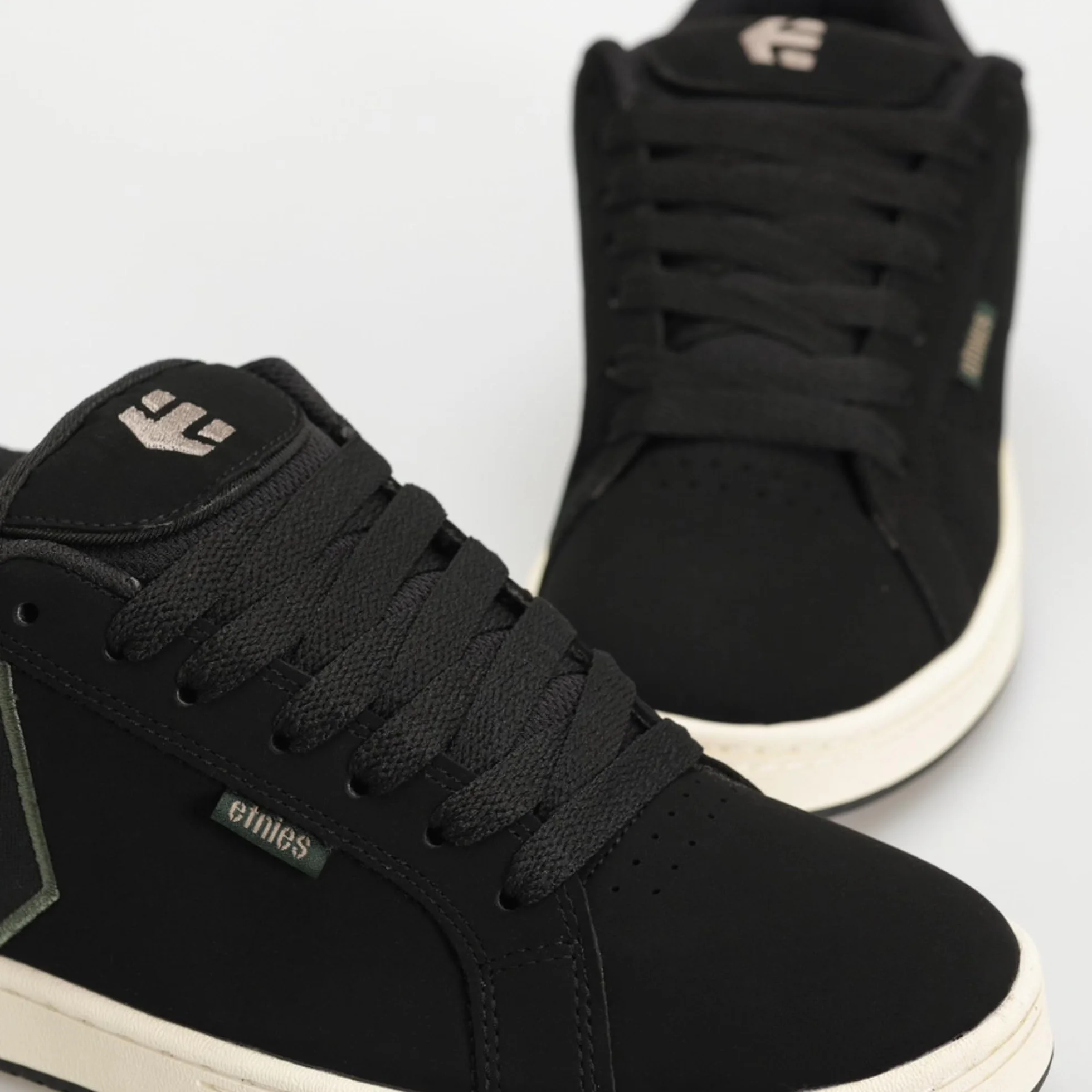 Etnies Fader - Buty na deskę Mężczyźni