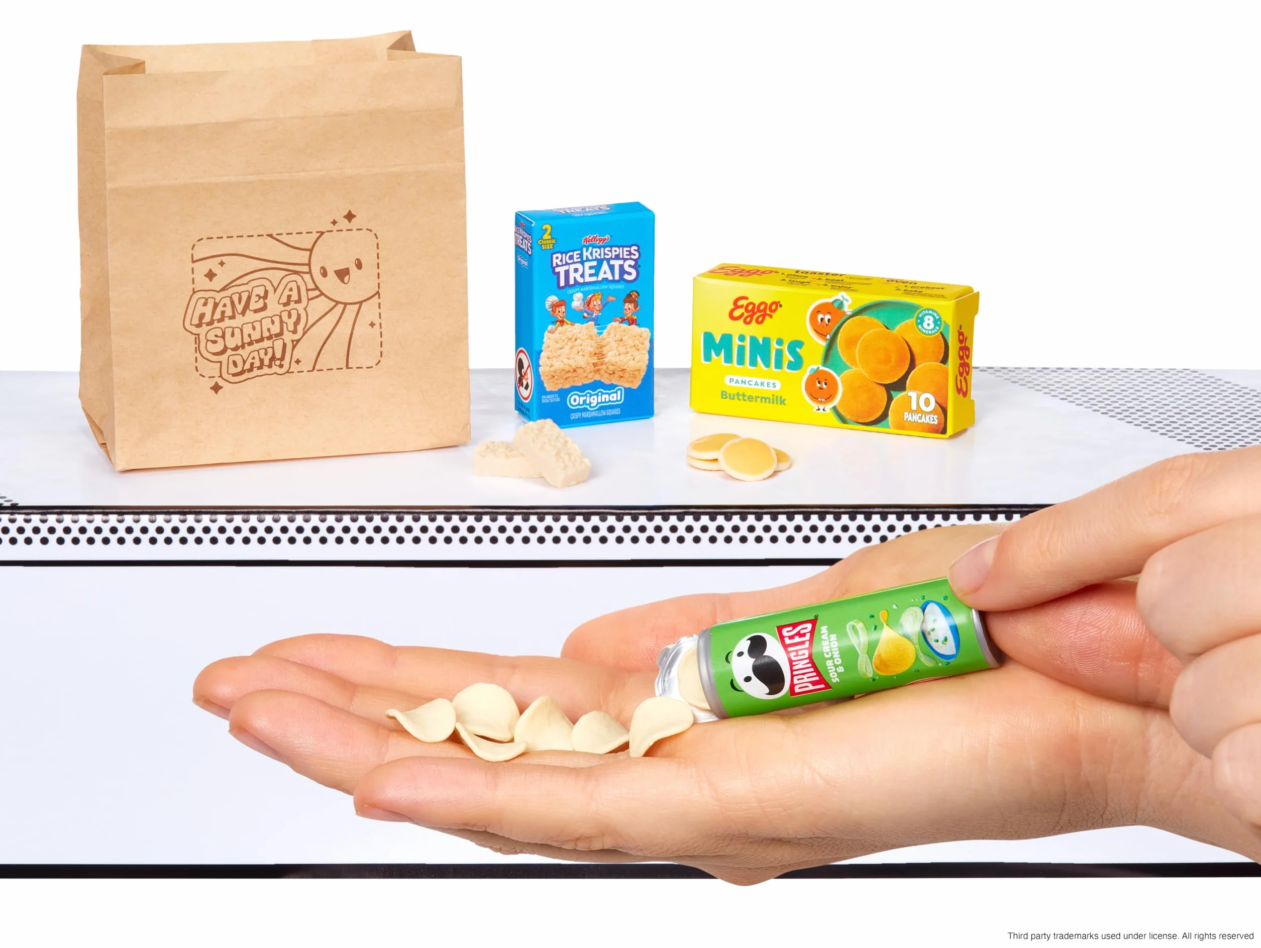 MGA's Miniverse Real Brands - Mini Przedmioty Kolekcjonerskie, Repliki Żywności, Marki Żywności, Niejadalne - dla Kolekcjonerów w Wieku 8+ Lat