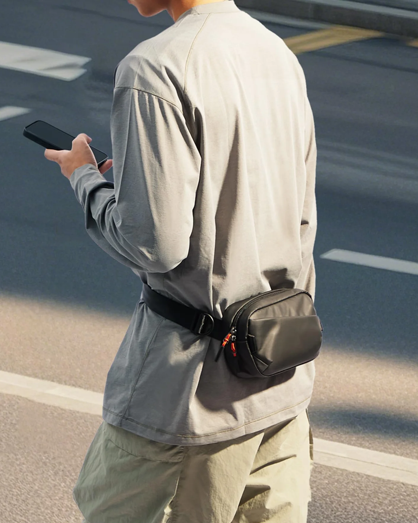 Inateck Torba X-Mini, trwała saszetka z blokadą RFID, wodoodporny pas z paskiem do szybkiego dopasowania, stylowa nerka dla mężczyzn i kobiet, idealna na podróż, wędrówki, jazdę na rowerze, do pracy