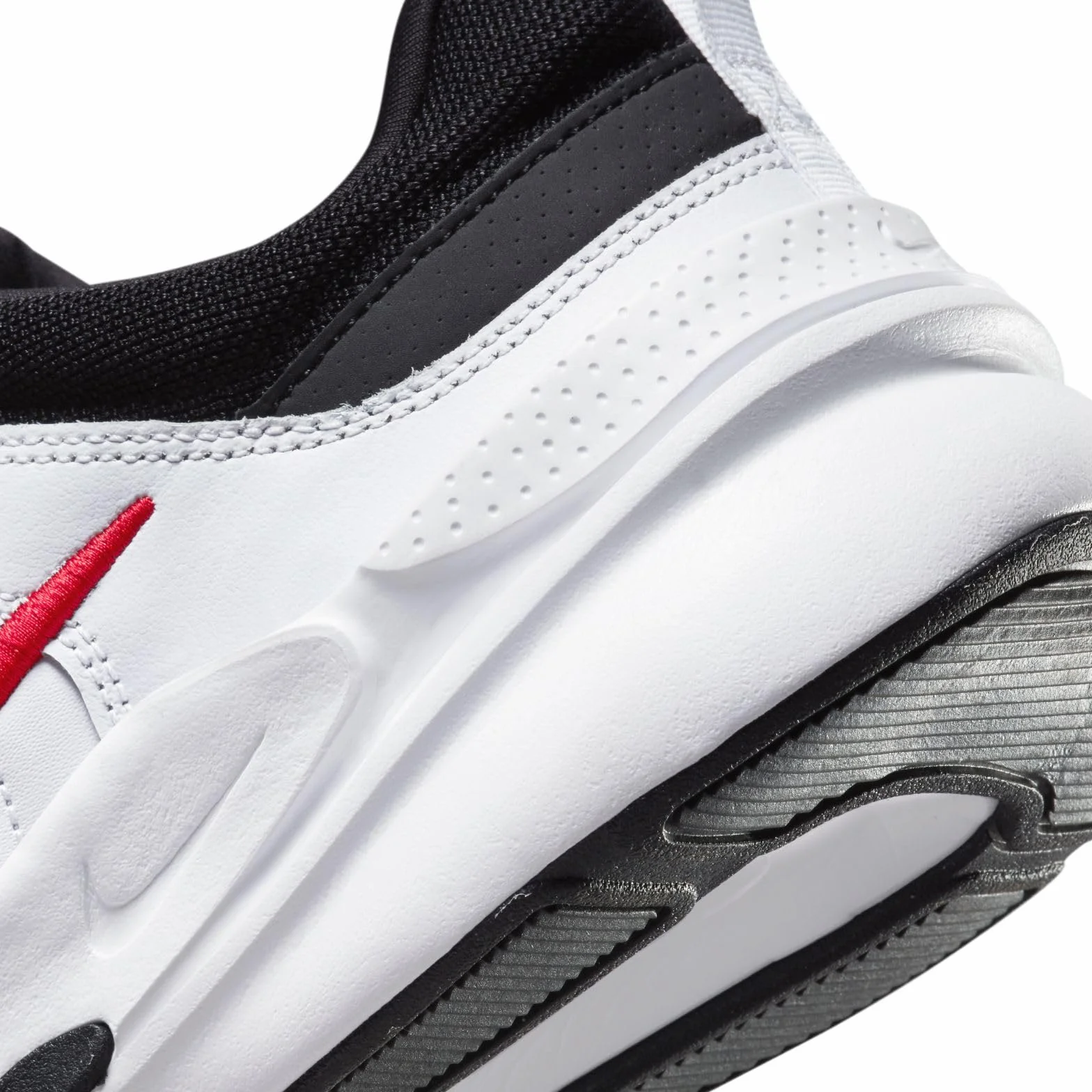 NIKE Defy All Day Sneakersy Mężczyźni