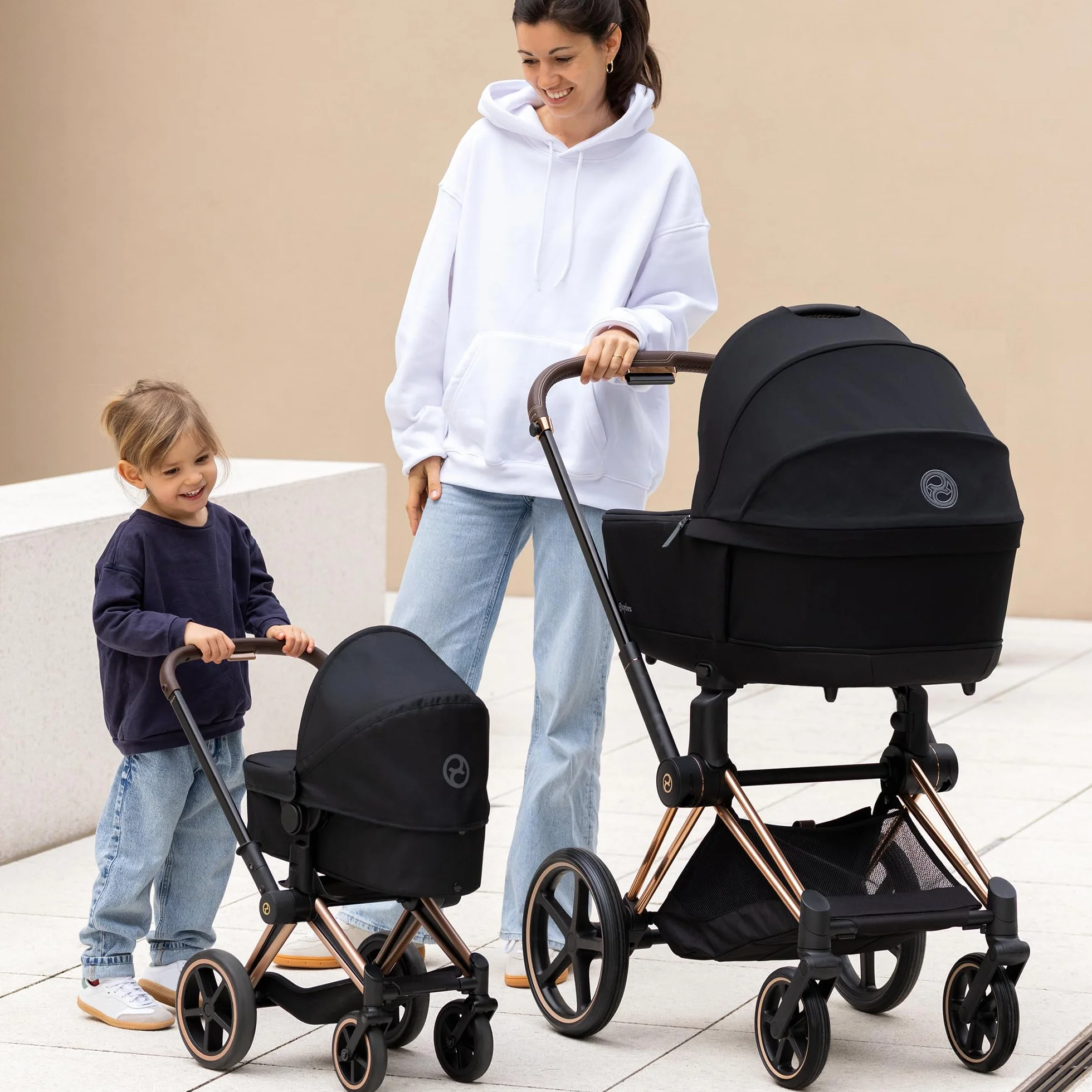 Corolle - Wózek dziecięcy Cybex Black, Akcesoria do Poupon 36 i 42 cm, od 3 lat, 9000142070