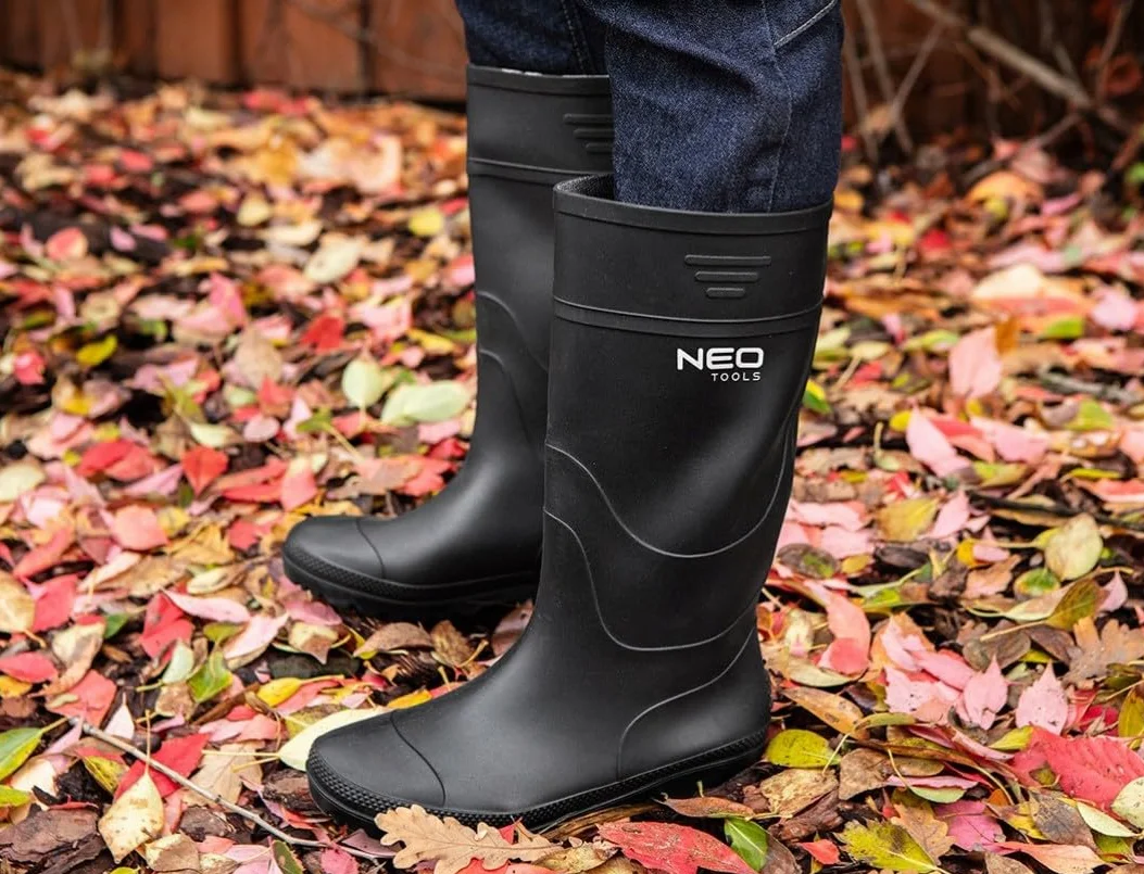 NEO TOOLS Gumowe kalosze 39 – buty gumowe, uniseks, wodoszczelne, przeciwdeszczowe, buty ogrodowe, oddychające, czarne, rozm. 39-46
