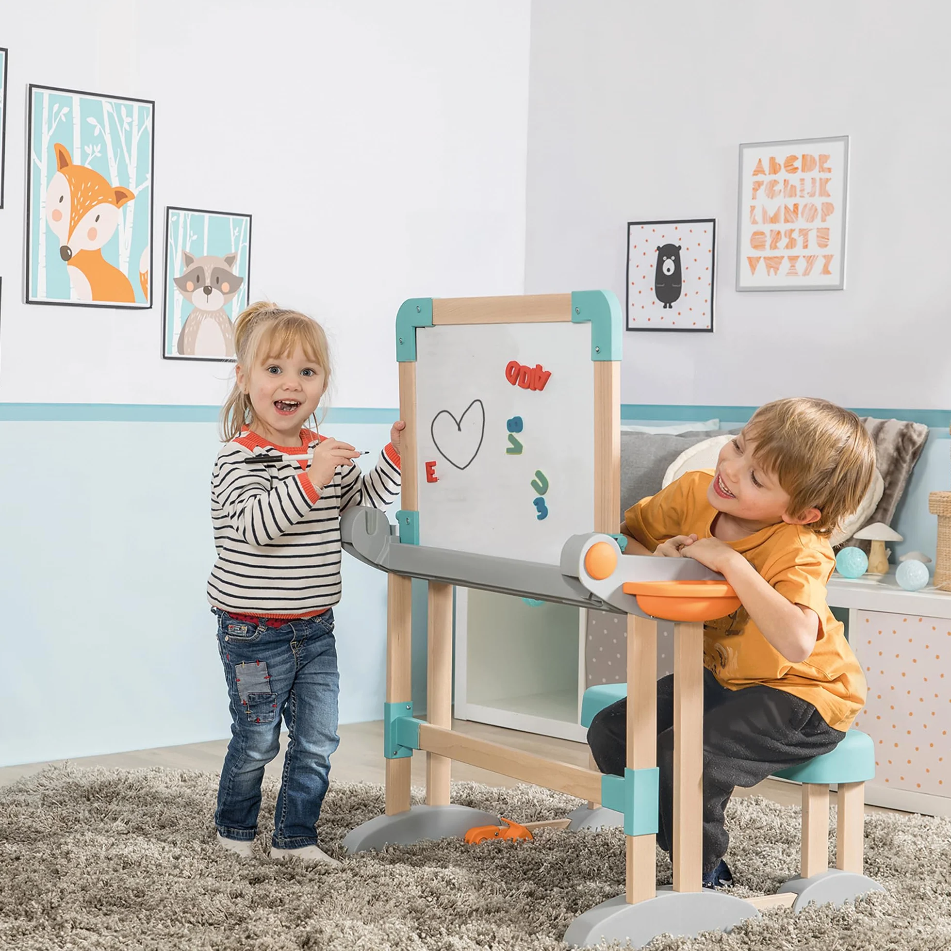 Smoby - Biurko Modulo Space - Możliwość przekształcenia w dwustronną tablicę - Drewno i plastik - Składane i kompaktowe - W zestawie 80 akcesoriów - Od 3 lat