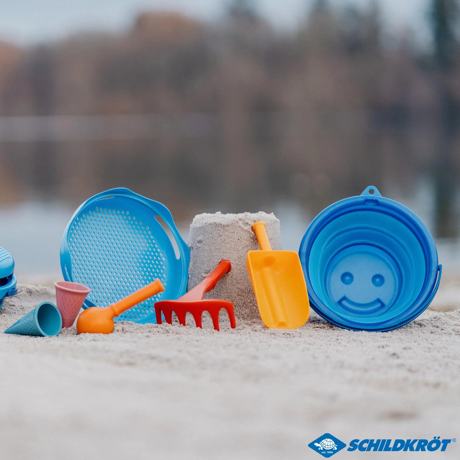 Schildkröt 7 w 1 Sand Toys zestaw składanych wiaderek, kolor: niebieski