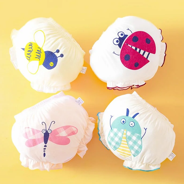 Zestaw 4 majtek Bloomer Baby Baby Girl Panties Spodnie Bielizna Elastyczny pas Koronkowy Hem Śliczne Zwierzęta Nadruk Kwiatowy