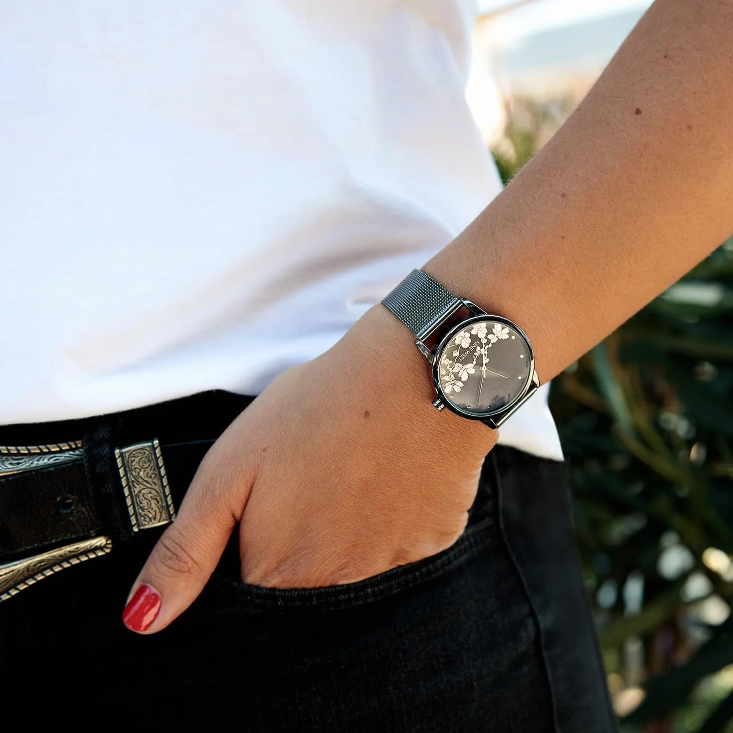 Nine West Women's Mesh Bracelet Watch