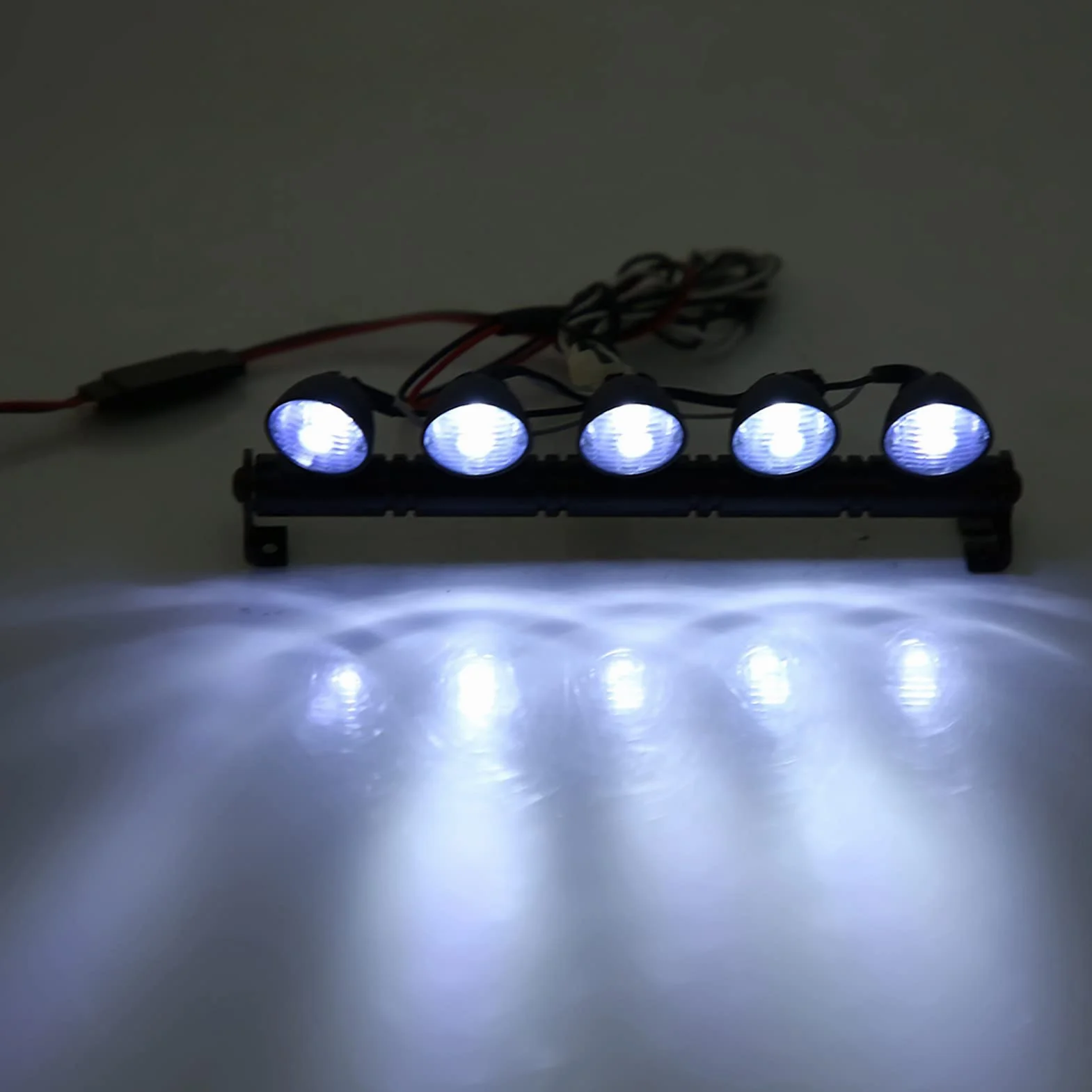 Wpl B16 B36 Części do Huśtawek Metalowe Metalowe 5 Diod Led Listwa świetlna Reflektor Lampa Akcesoryjna część dla Axail Scx10 Rc Samochód 1/10 Rc światła Dachowe Rolle