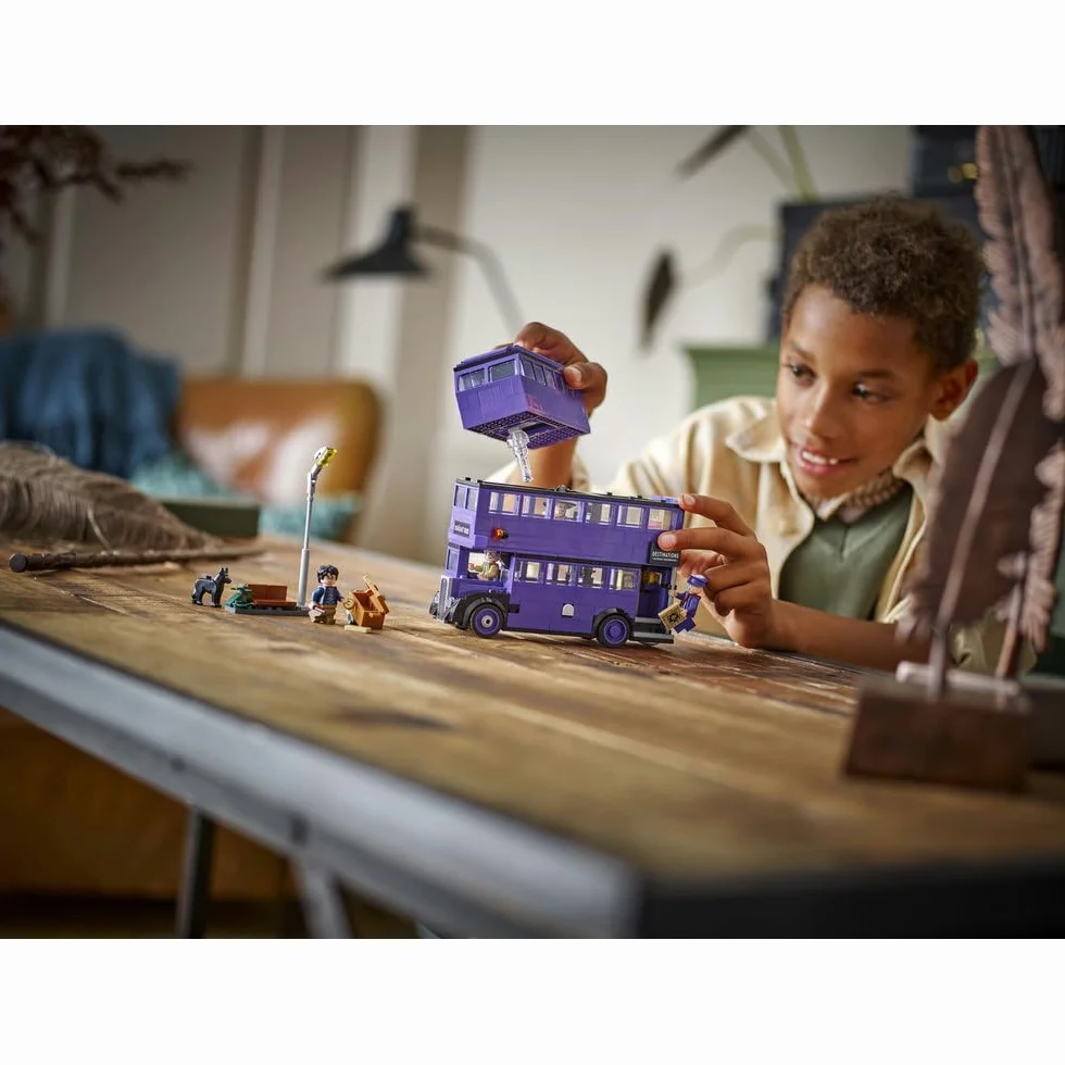 LEGO Harry Potter Przygoda na pokładzie Błędnego Rycerza, pomysł na prezent mikołajkowy dla dziewczynek i chłopców, zabawka dla dziecka, szczegółowy model magicznego autobusu i 5 postaci 76446