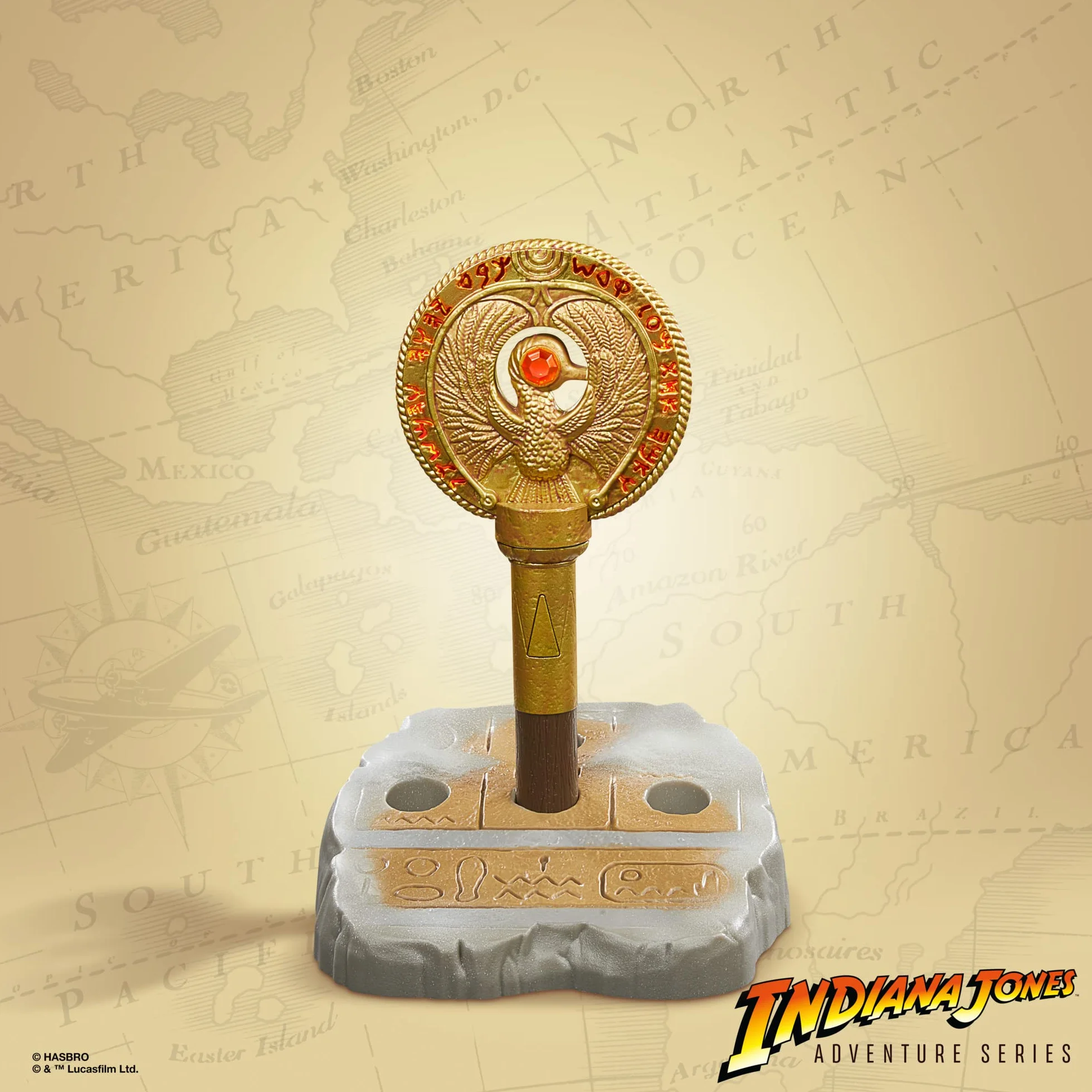 Hasbro Indiana Jones and the Raiders of Lost Ark Adventure Series Staff Ra nakrycie głowy, lekki FX, kostium, F8033, wielokolorowy