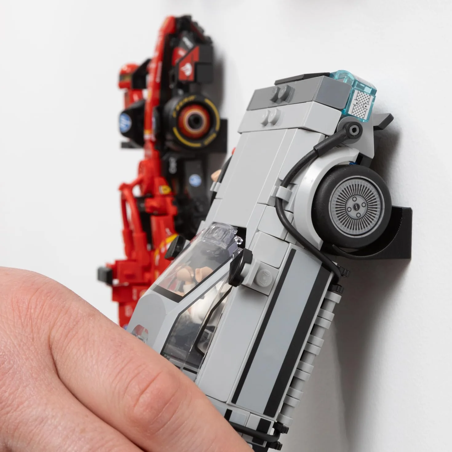 10 x haczyki do montażu ściennego, kompatybilne z samochodami LEGO Speed Champions ze stojakami na kierowcę – wyprodukowane w Wielkiej Brytanii, sprzęt w zestawie – zestawy nie wchodzą w zakres