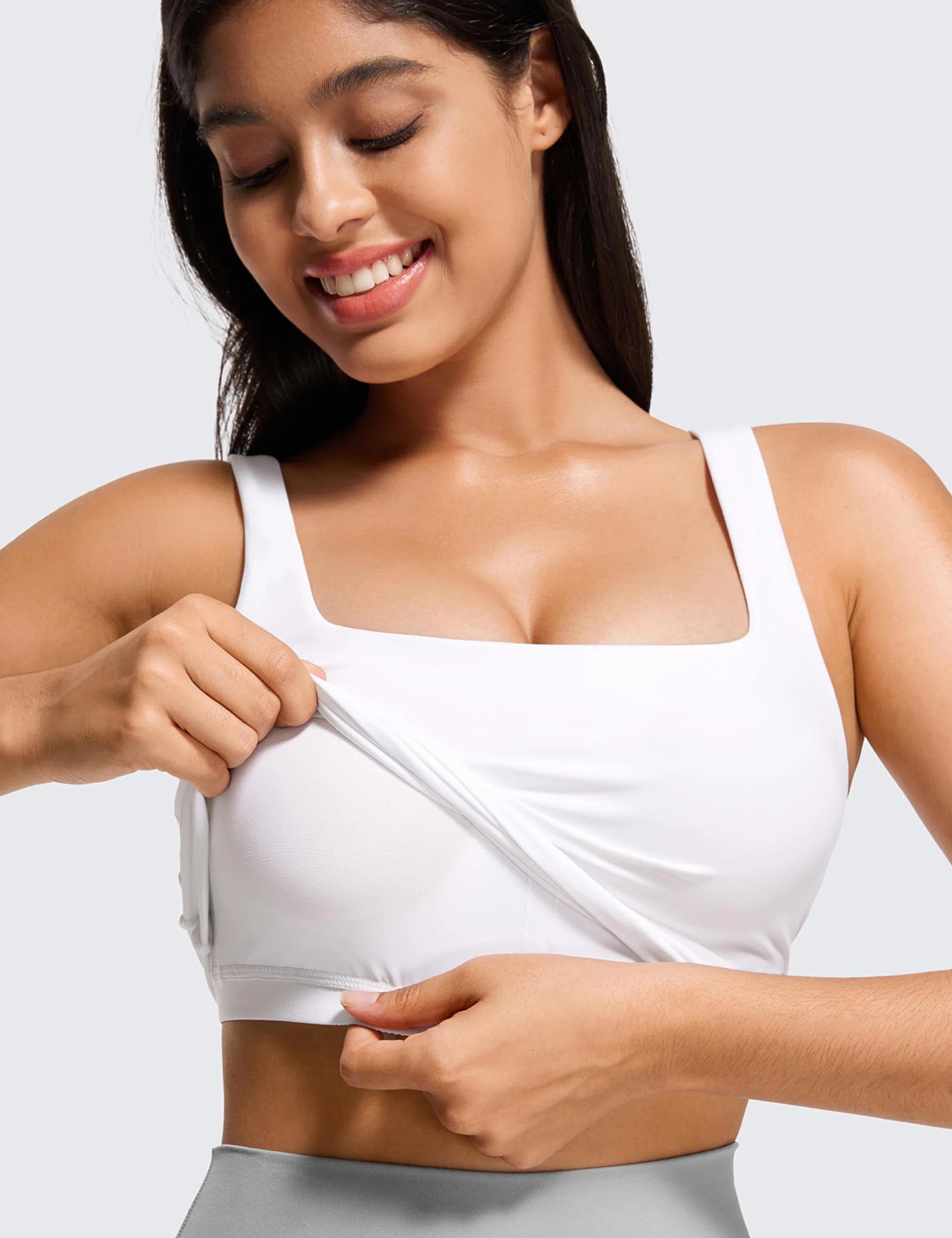 CRZ YOGA Damski biustonosz sportowy Butterluxe Square Neck Wyściełany bezprzewodowy top na siłownię Koszulki treningowe Camisole z wbudowanym biustonoszem