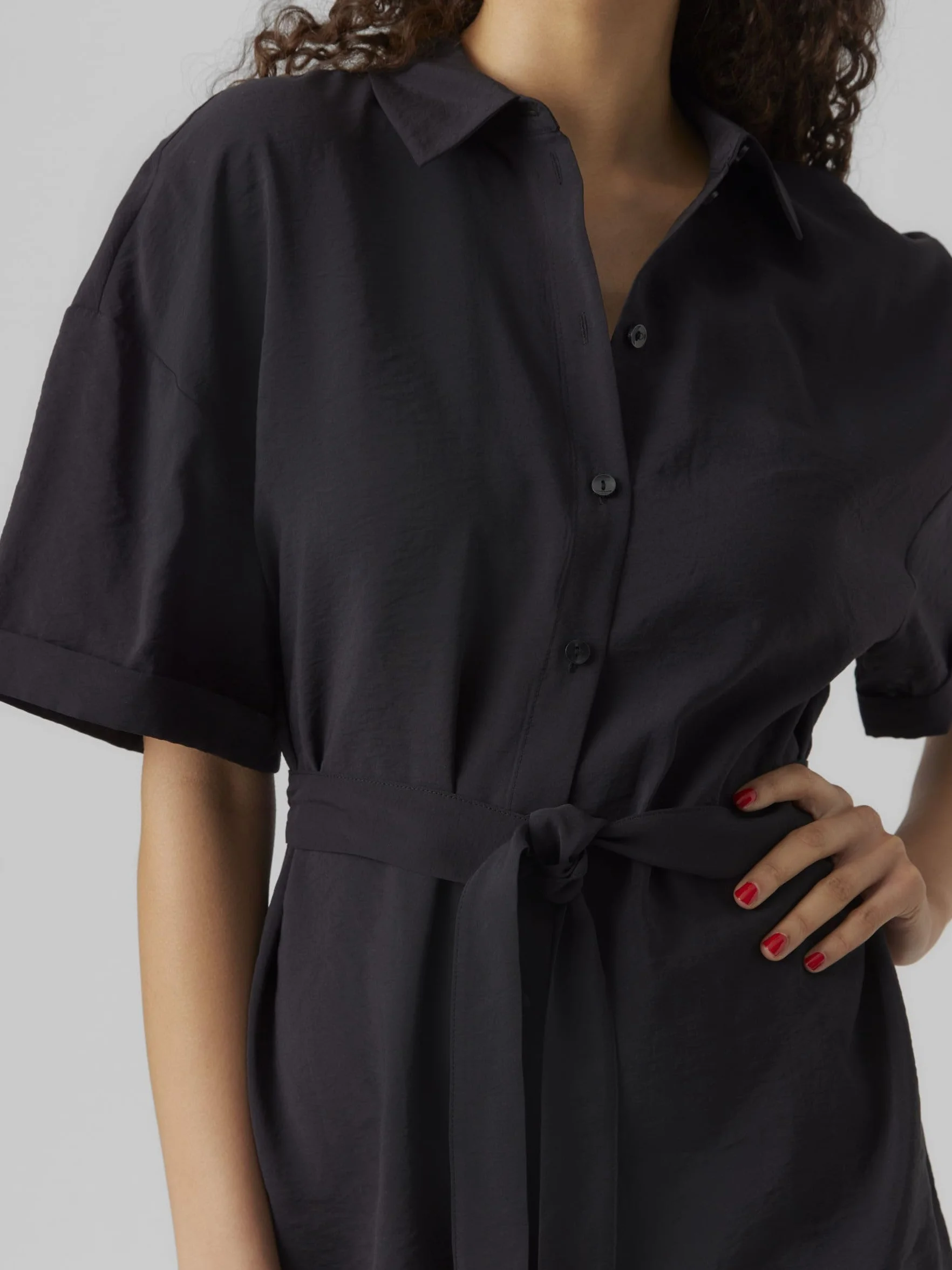 VERO MODA Sukienka Kobiety Vmqueeny S/S Short Shirt Dress Wvn Ga