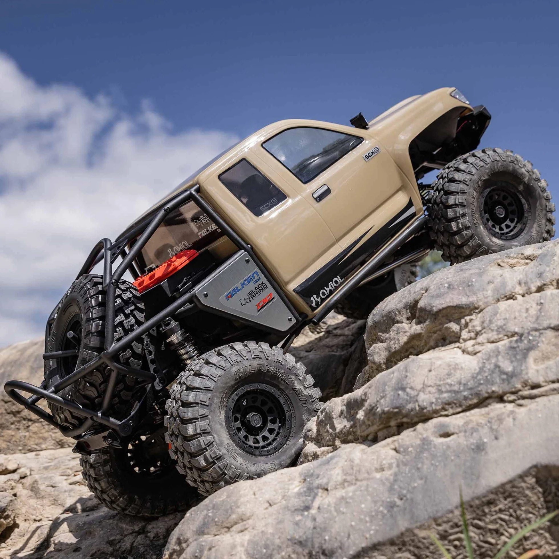 Axial RC Truck 1/6 SCX6 Trail Honcho 4WD RTR (nie zawiera baterii i ładowarki), piaskowy