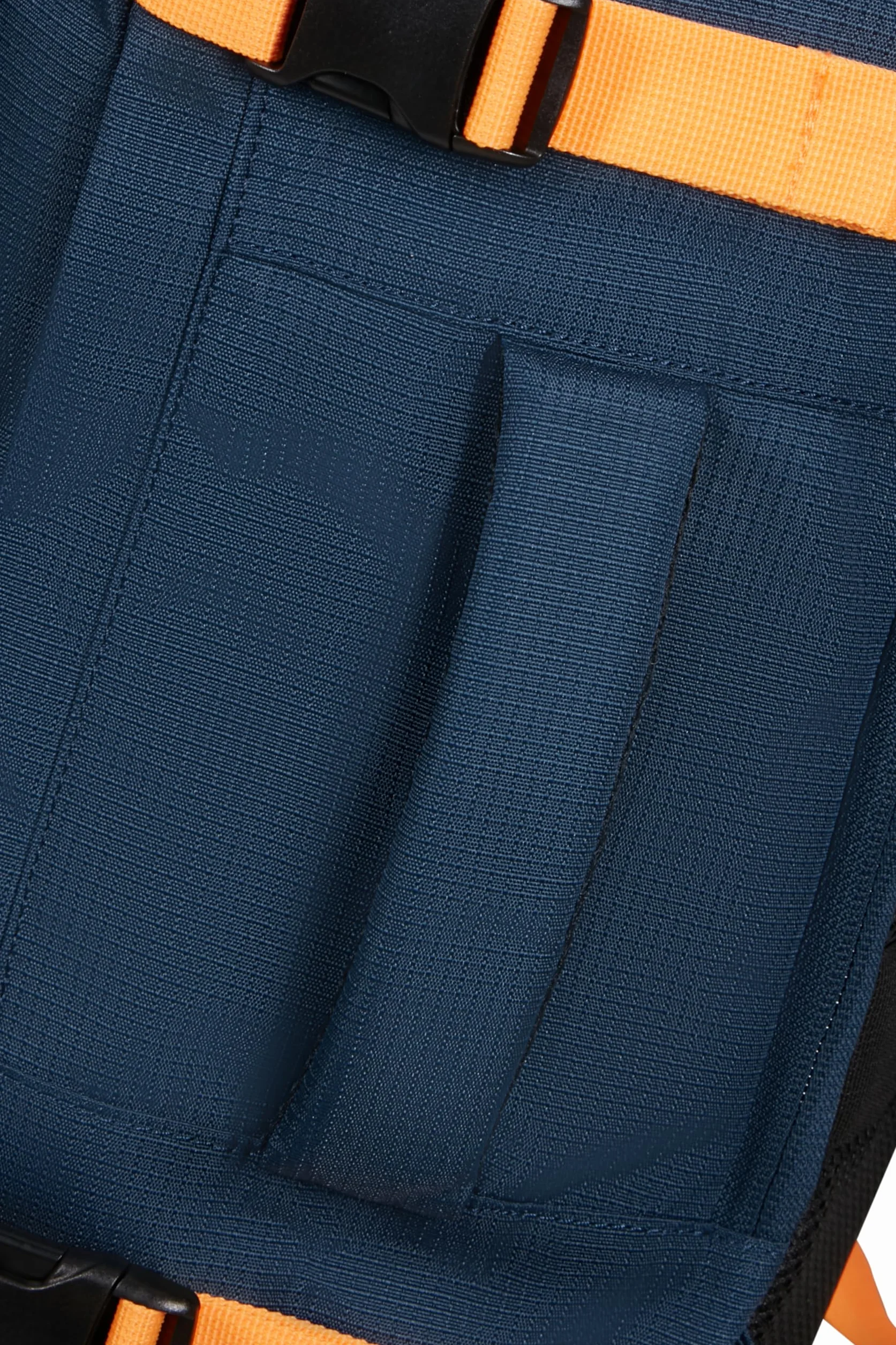 American Tourister Take2Cabin - EasyJet Torba kabinowa 36 x 20 x 45 cm, 38 l, 0,70 kg, bagaż podręczny, plecak samolotowy M pod siedzenie, niebieski/pomarańczowy (Dark Navy/Radiant Orange)