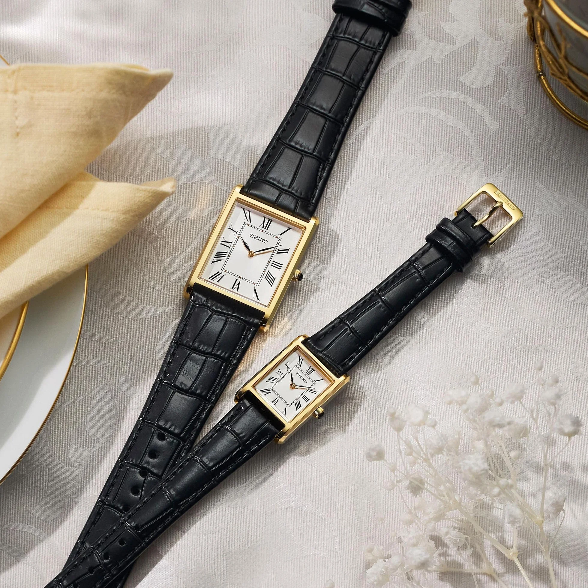 Seiko Damski analogowy zegarek ze skórzanym paskiem SWR108P1