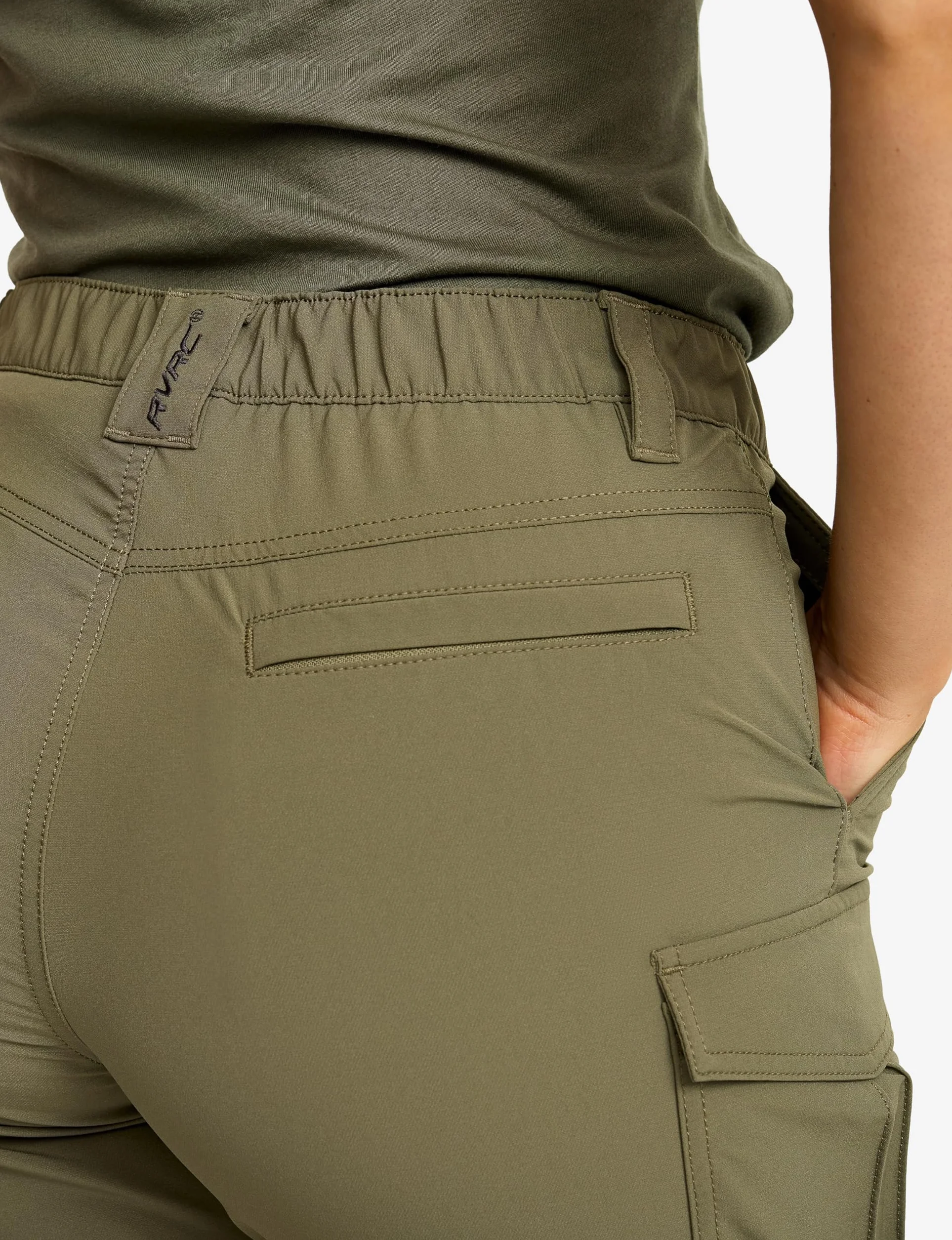 RevolutionRace Adventure Cargo Stretch Shorts Damskie, Lekkie i praktyczne spodenki turystyczne