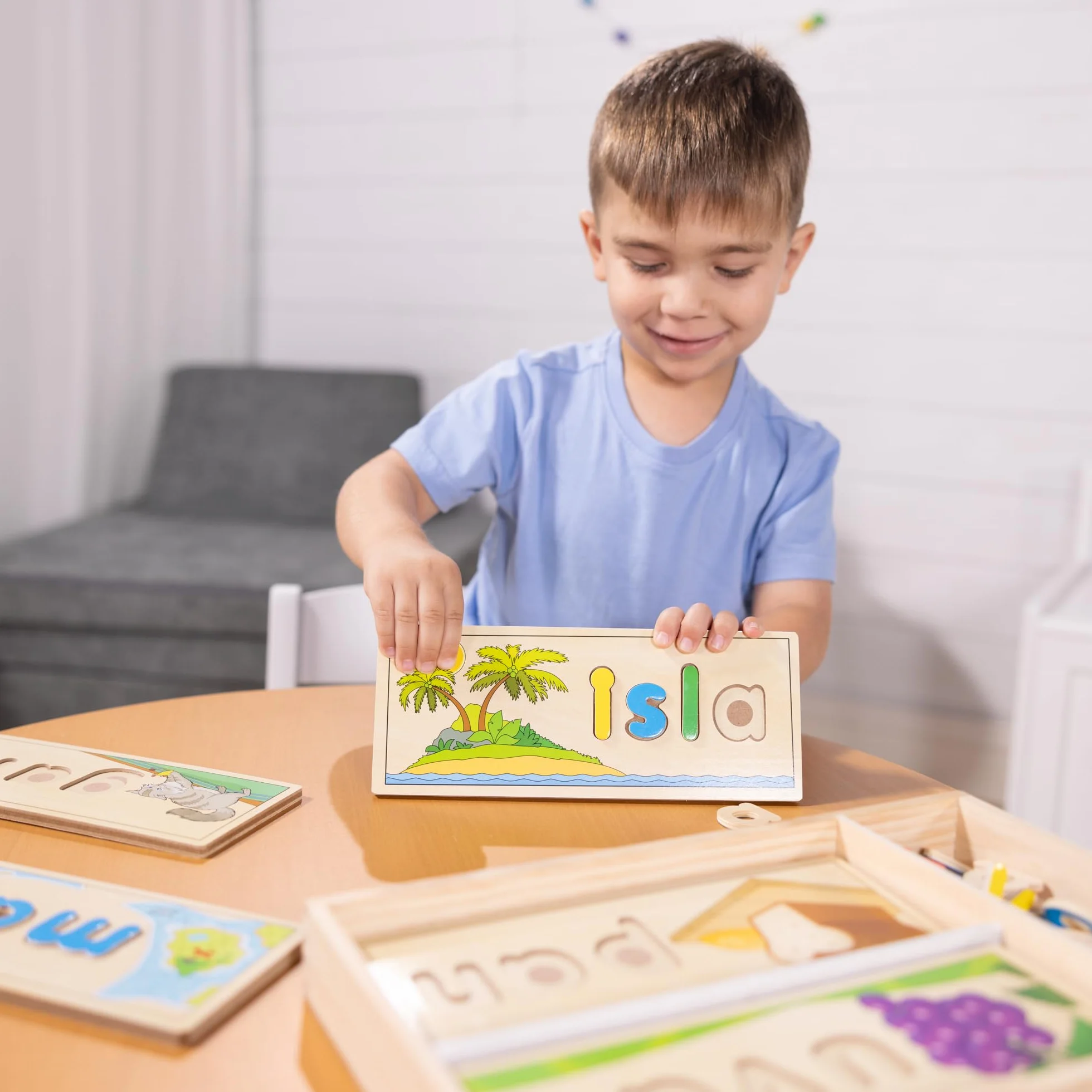 Melissa & Doug Edukacyjna zabawka do nauki języka „Patrz i literuj w jęz. hiszpańskim”