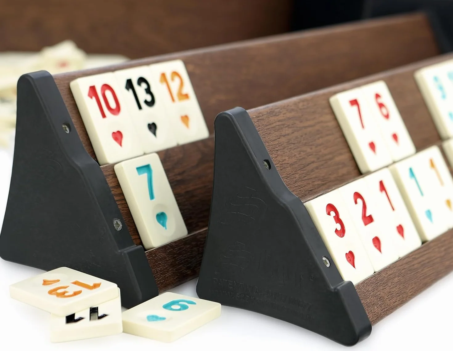 Semus Star Rummy Set Okey – materiały (ławki z tworzywa sztucznego z fornirem o wyglądzie drewna – lekkie i stabilne z kamieniami melaminowymi) z długopisem SEMUS (brązowy)