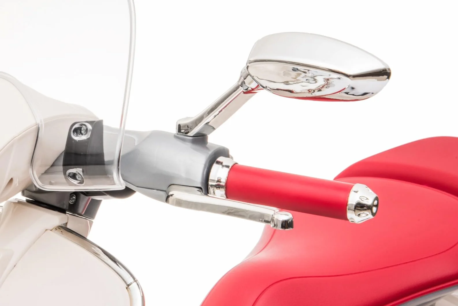 Jeździk skuter dla dzieci Vespa, pojazd od 3 roku, biegi przód/tył, plastikowe koła, silnik 2x30W (Biały)