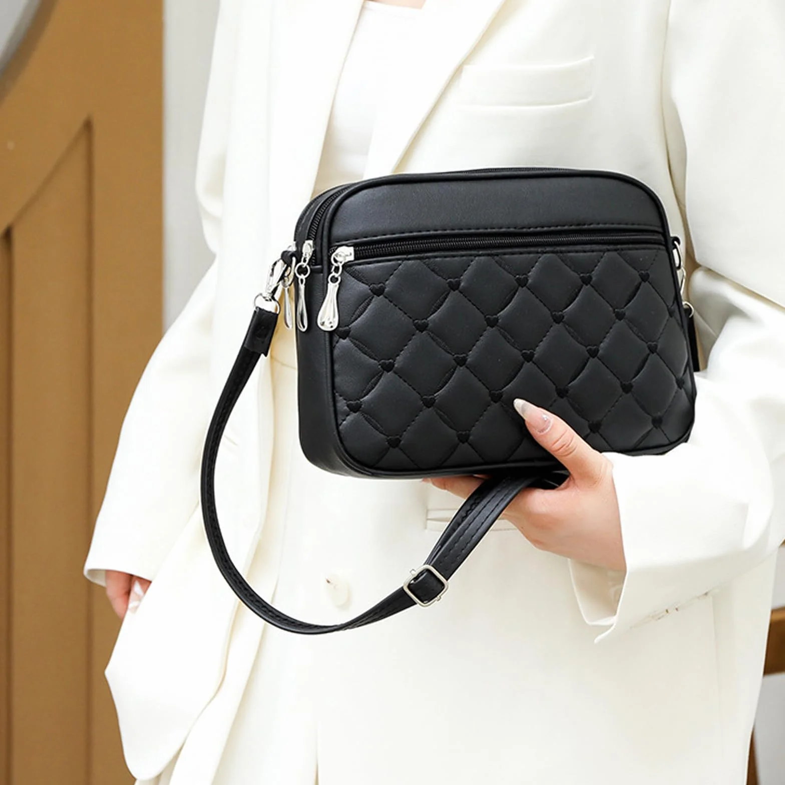 Damska torba na telefon komórkowy ze skóry PU Crossbody Bag torebka na ramię damska mała stylowa torebka na telefon komórkowy czarna haftowana karo torebka ręczna z odpinanym paskiem na ramię dla
