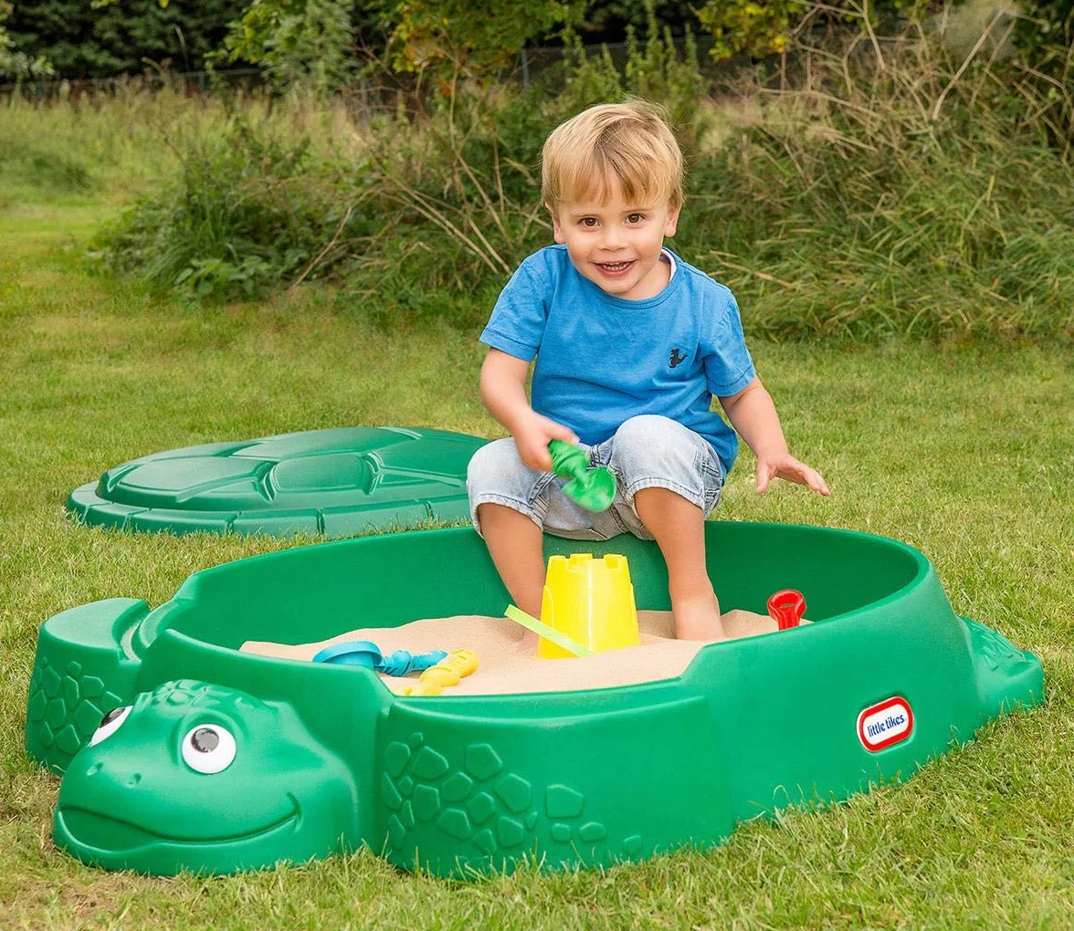 Little Tikes Piaskownica Żółw - do Zabaw Ogrodowych. Bezpieczna i Przenośna Letnia Zabawka, Brodzik i Schowek. Zachęca do Kreatywnej Zabawy. Zabawka Ogrodowa dla Dzieci w Wieku od 12 Miesięcy