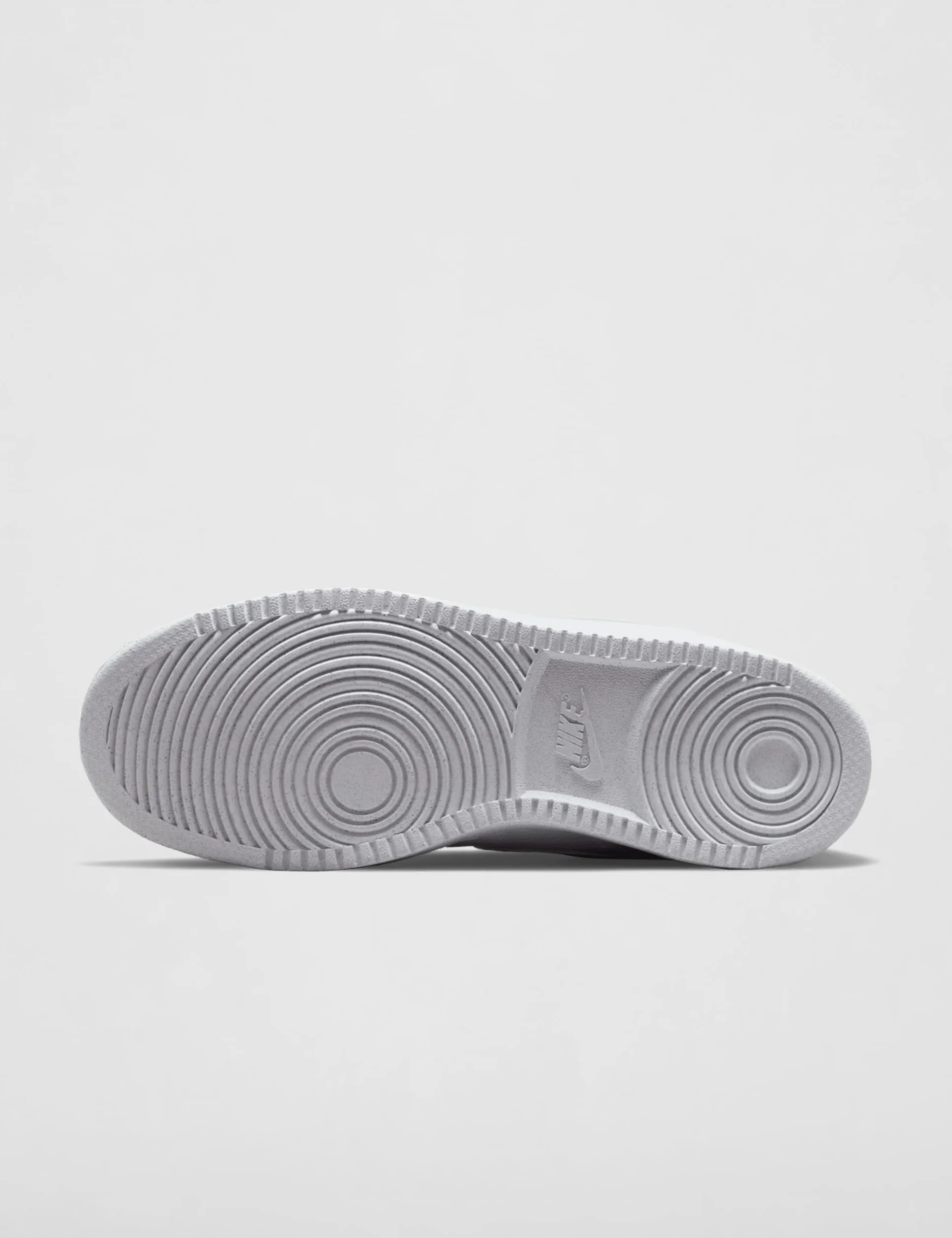 NIKE Mężczyźni Court Vision Mid Next NatureSneakersy