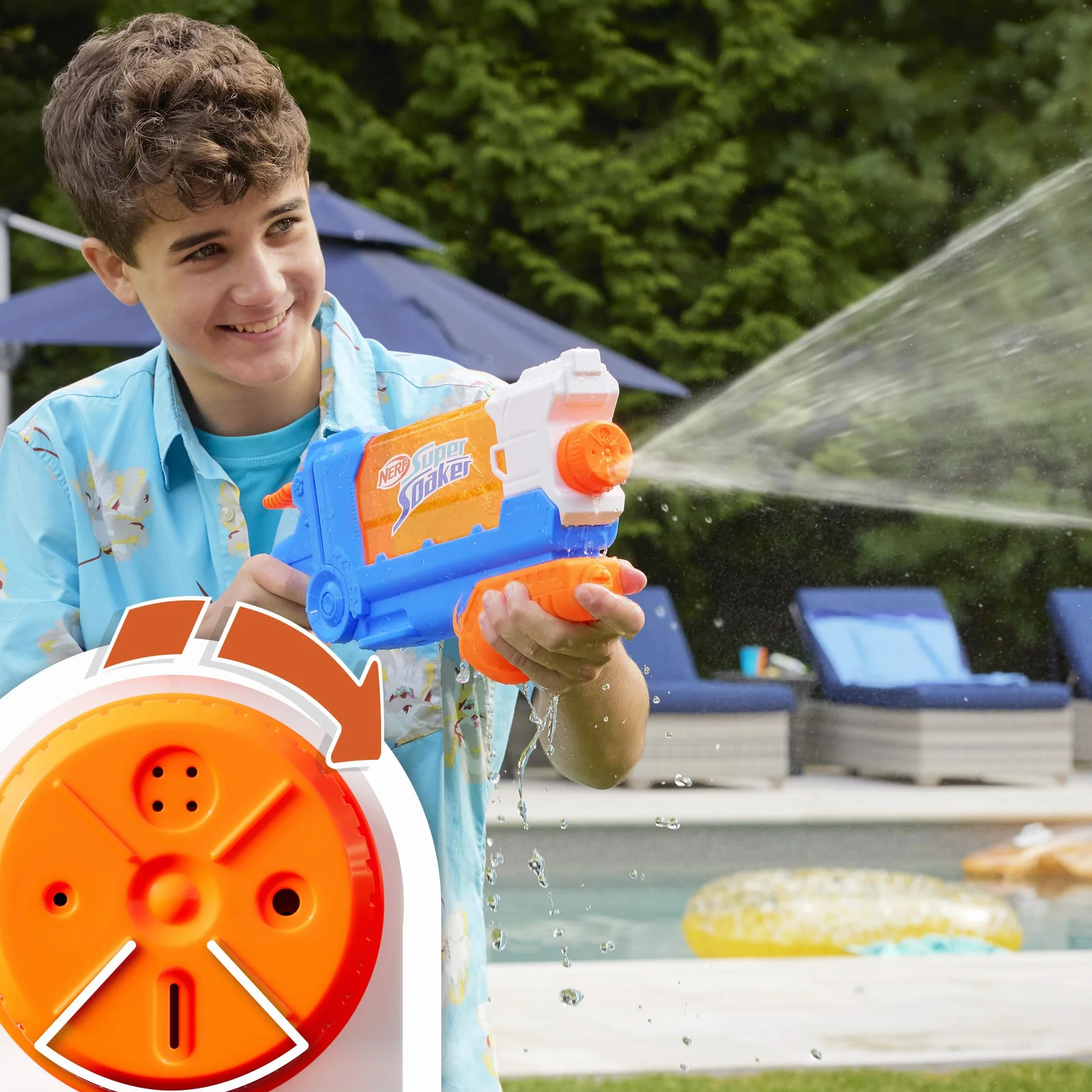 NERF Wyrzutnia wodna Nerf Super Soaker Flip Fill, 4 style polewania, szybkie napełnianie, zbiornik o pojemności 887 ml, wodne zabawki