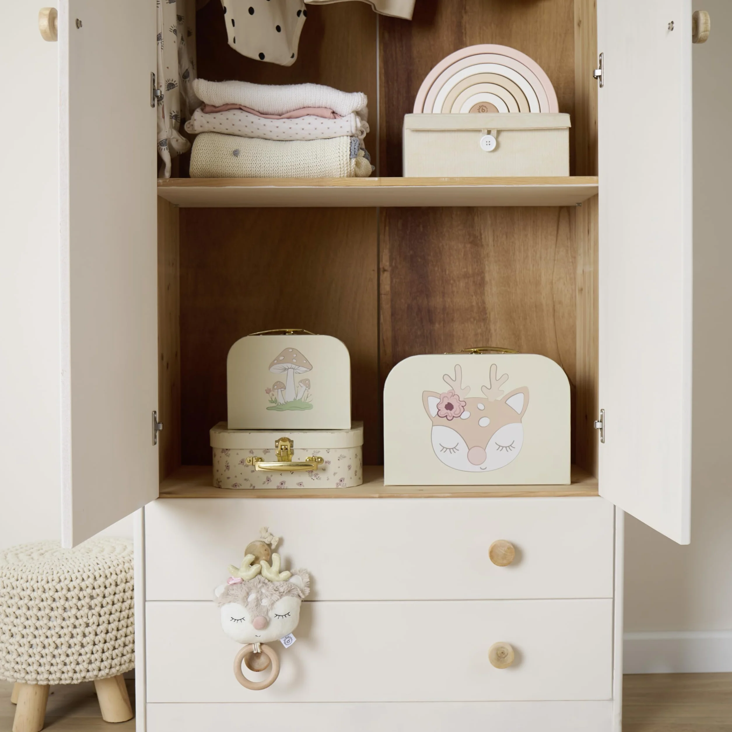 Bieco Ella Vintage Flowers zestaw 3 walizek dla dzieci, metalowe uchwyty, mini walizka na prezent, mała walizka dla dzieci, walizka na zabawki, dekoracyjna walizka z kartonu, mini, Vintage Flowers