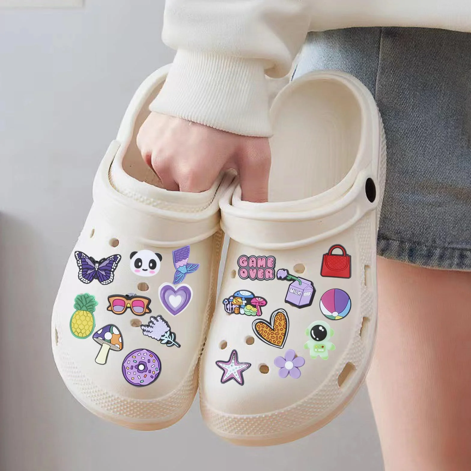 45 szt. zawieszek do butów Croc, kreskówkowe akcesoria do butów Crocs Charms, kosmos na chodaki Crocs, akcesoria, dziewczęta, kobiety, chłopcy, dorośli, prezenty na przyjęcie urodzinowe, Jeden