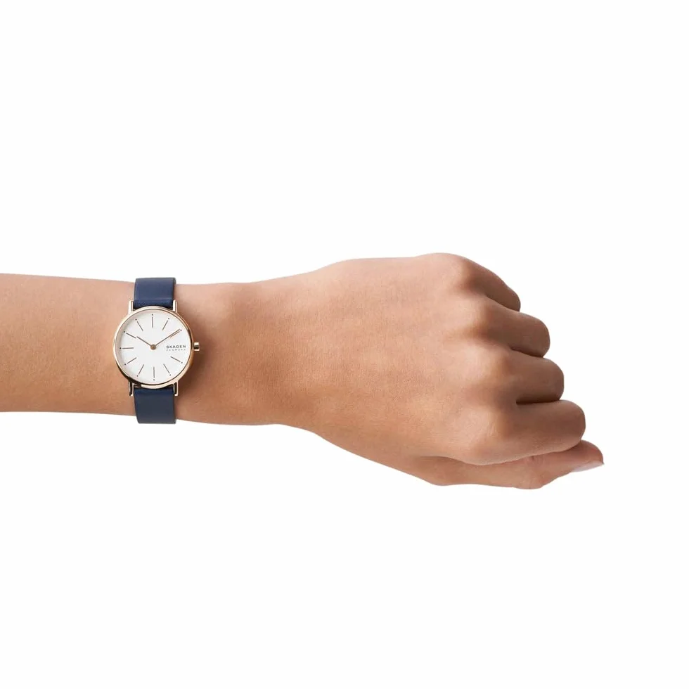 Skagen Signatur Lille Zegarek dla kobiet, Kwarcowy dwuwskazówkowy mechanizm w kolorze różowego złota z paskiem ze stali szlachetnej lub skóry