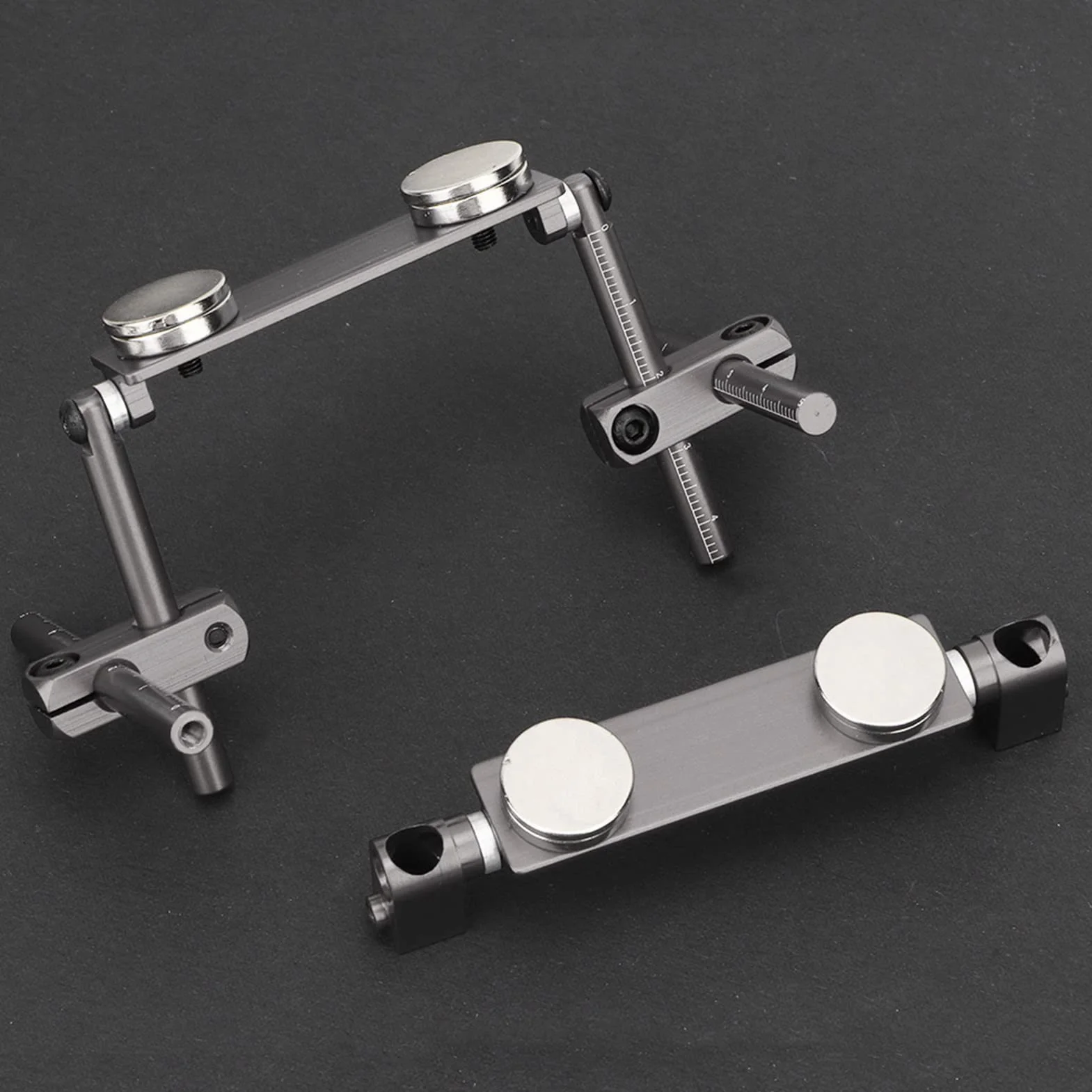 Zestaw do Montażu na Karoserii Samochodu RC, Aluminiowy Magnetyczny Uchwyt Magnetyczny na Karoserię Zestaw do Niewidocznego Mocowania na Karoserię, Magnetyczny Uchwyt na Karoserię do(Tytan)