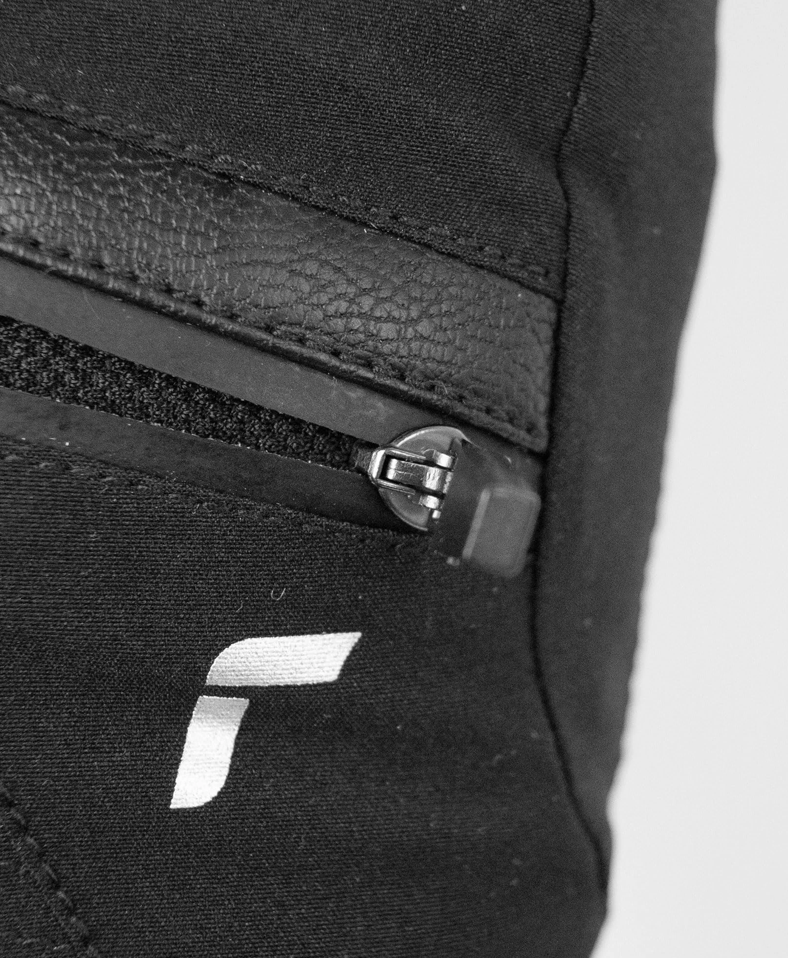 Reusch Lando R-tex Junior rękawice narciarskie dla chłopców z 3 palcami, bardzo ciepłe, wodoodporne i oddychające rękawice narciarskie