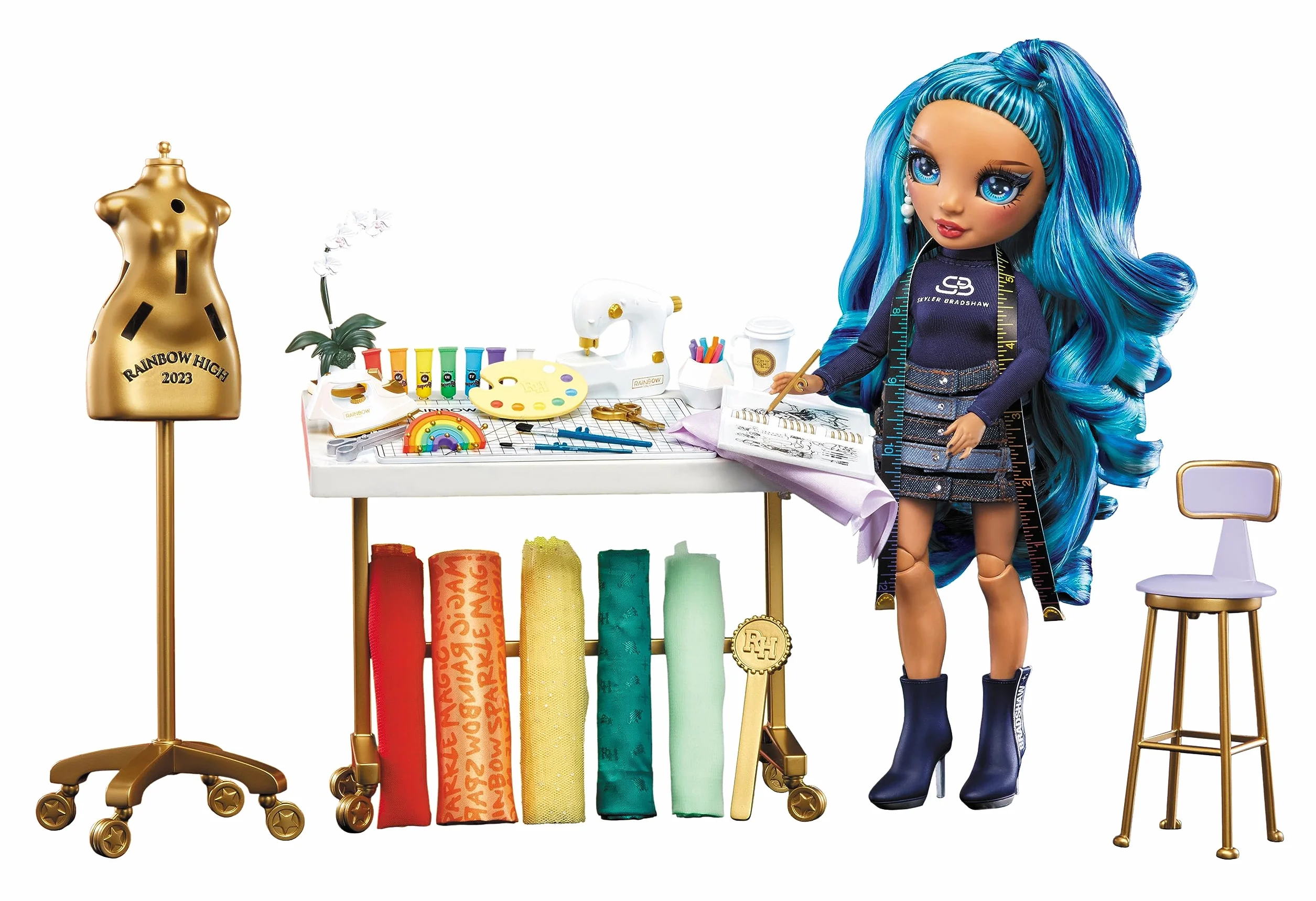 Rainbow High Dream & Design Fashion Studio Playset - Zestaw do Zabawy w Projektanta Mody z Lalką Skyler Bradshaw i Zestawem do Projektowania bez Szycia - Dla Dzieci w Wieku 4-12 Lat i Kolekcjonerów