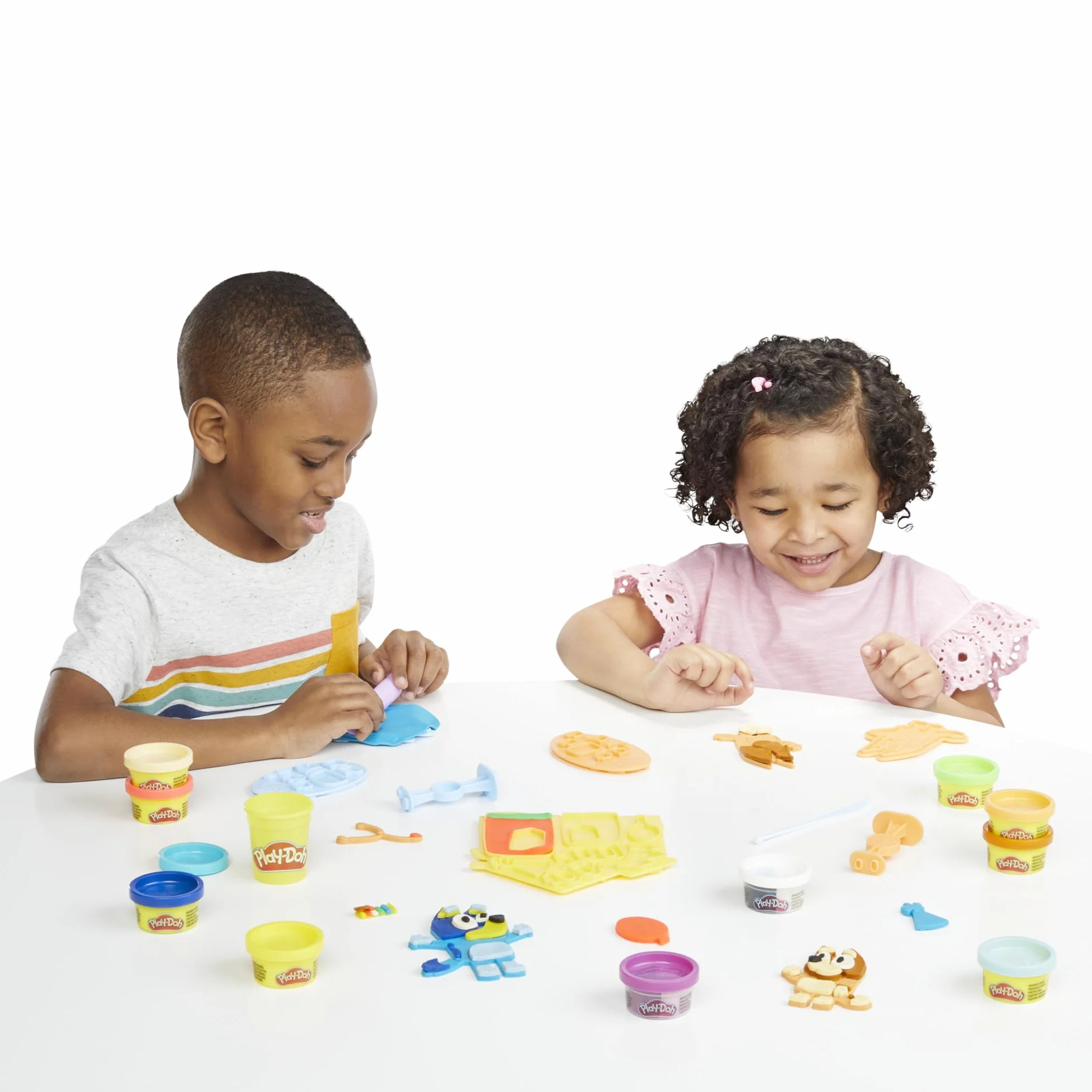 Zestaw do zabawy Play-Doh Przebrania Blue dla dzieci w wieku od 3 lat, 11 tub ciastoliny, produkt nietoksyczny