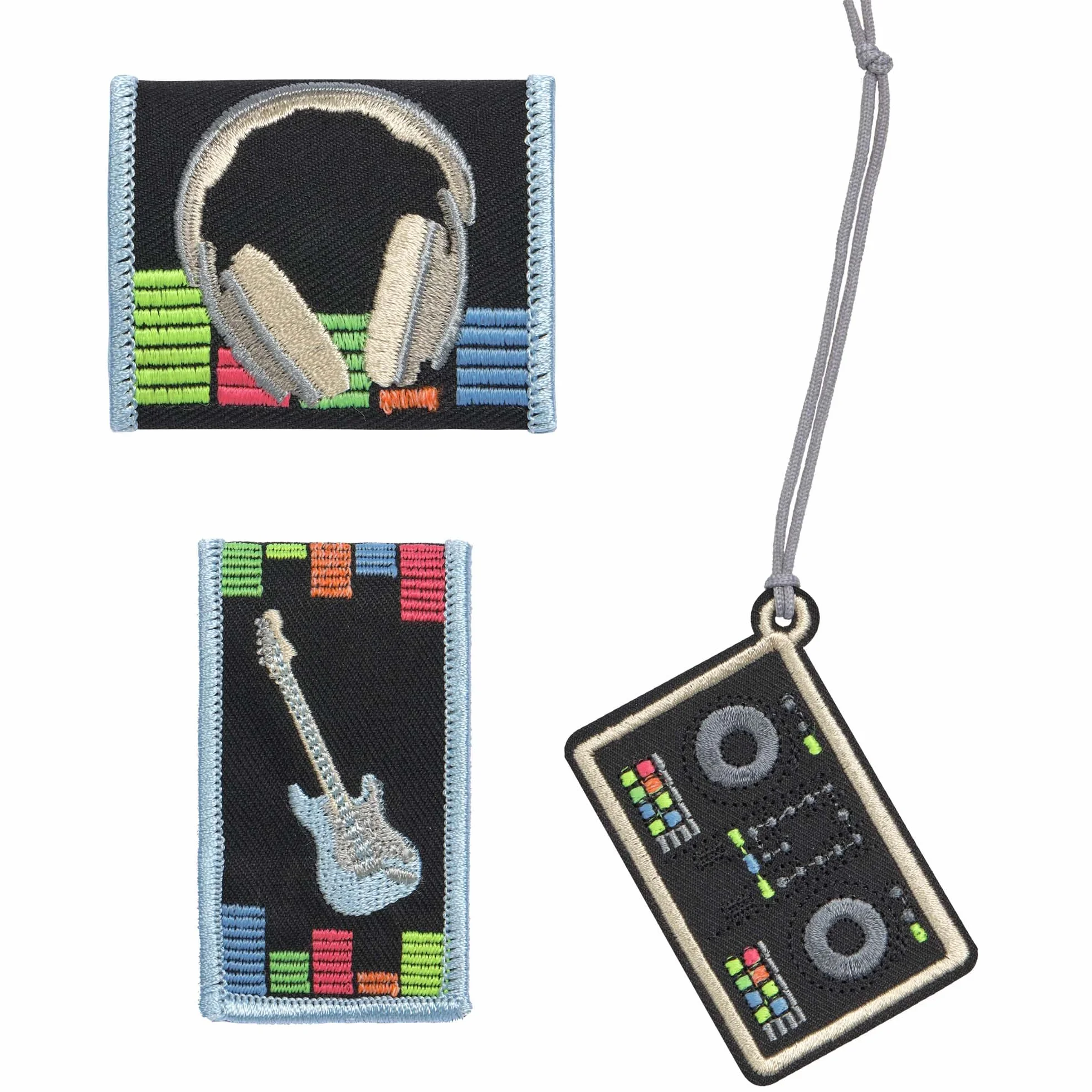 LÄSSIG Zestaw zawieszek i naszywek (2 szt.) z zatrzaskiem/Bold Match School Patches Set Music, Muzyka, M, naszywki