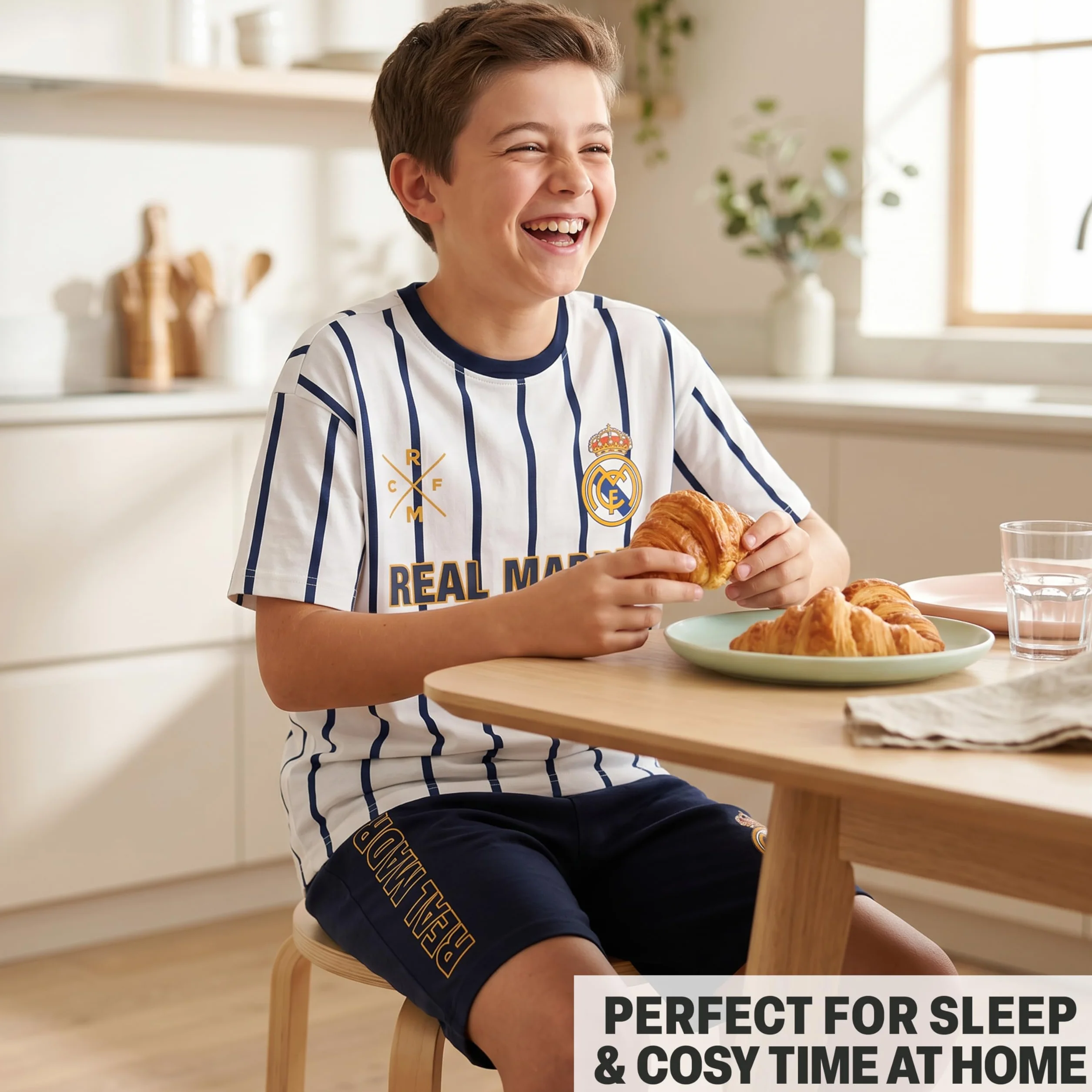 Get Trend Real Madryt | FC Barcelona Piżama chłopięca Letni zestaw chłopięcy T-shirt z krótkim rękawem i szorty 100% bawełna, bielizna nocna, prezent piłkarski