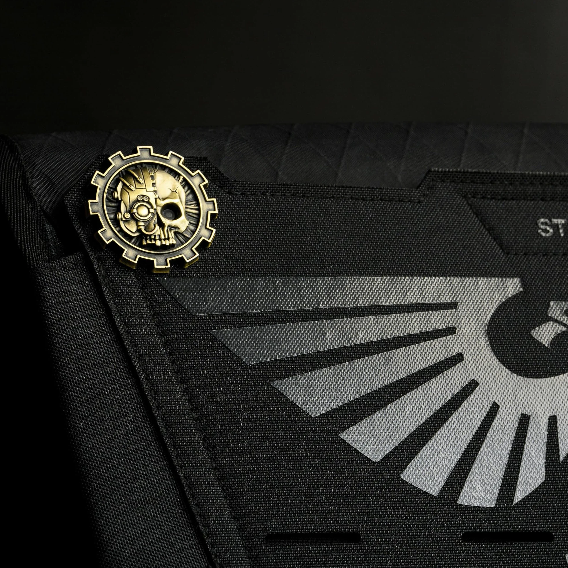 Starforged Warhammer 40K rozdział ikona szary rycerz śmierć zegarek kosmiczne wilki przypinka odznaka akcesoria męskie